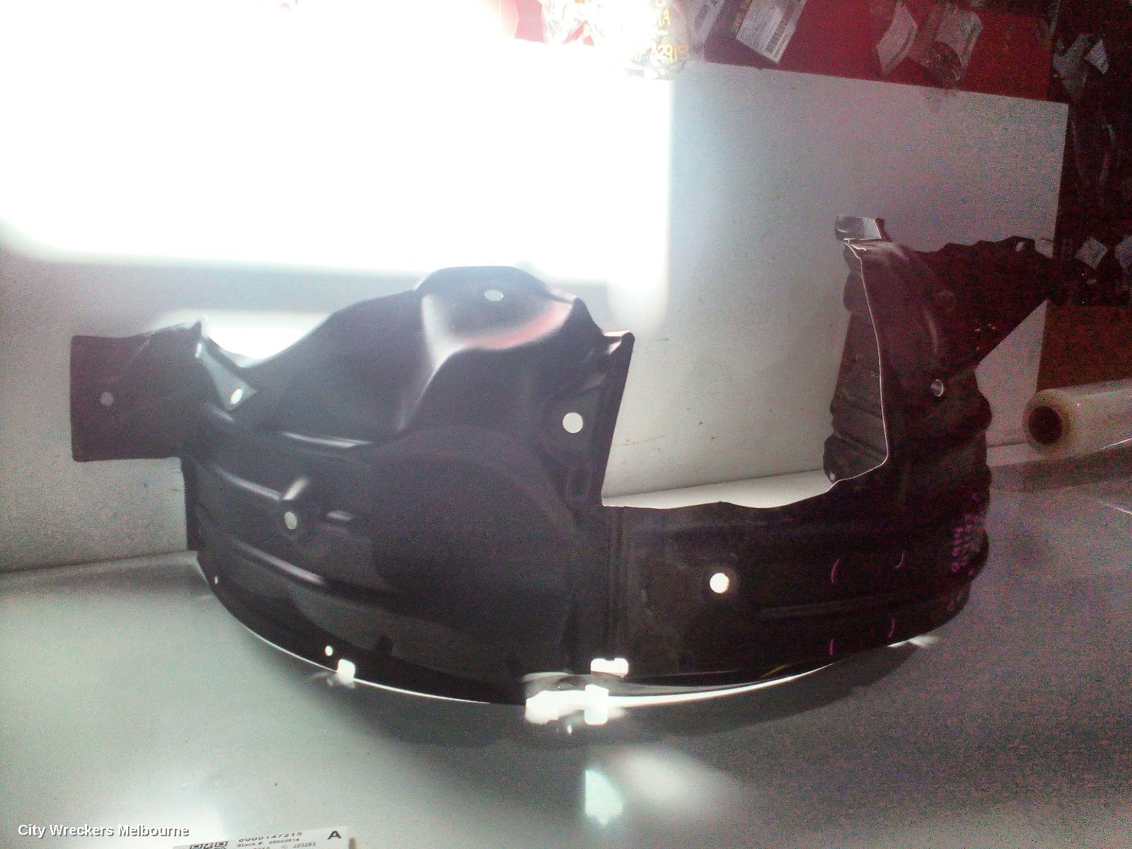 MAZDA 3 RIGHT GUARD LINER, BM-BN, FRONT, HATCH, 11/2013 - 02/2019