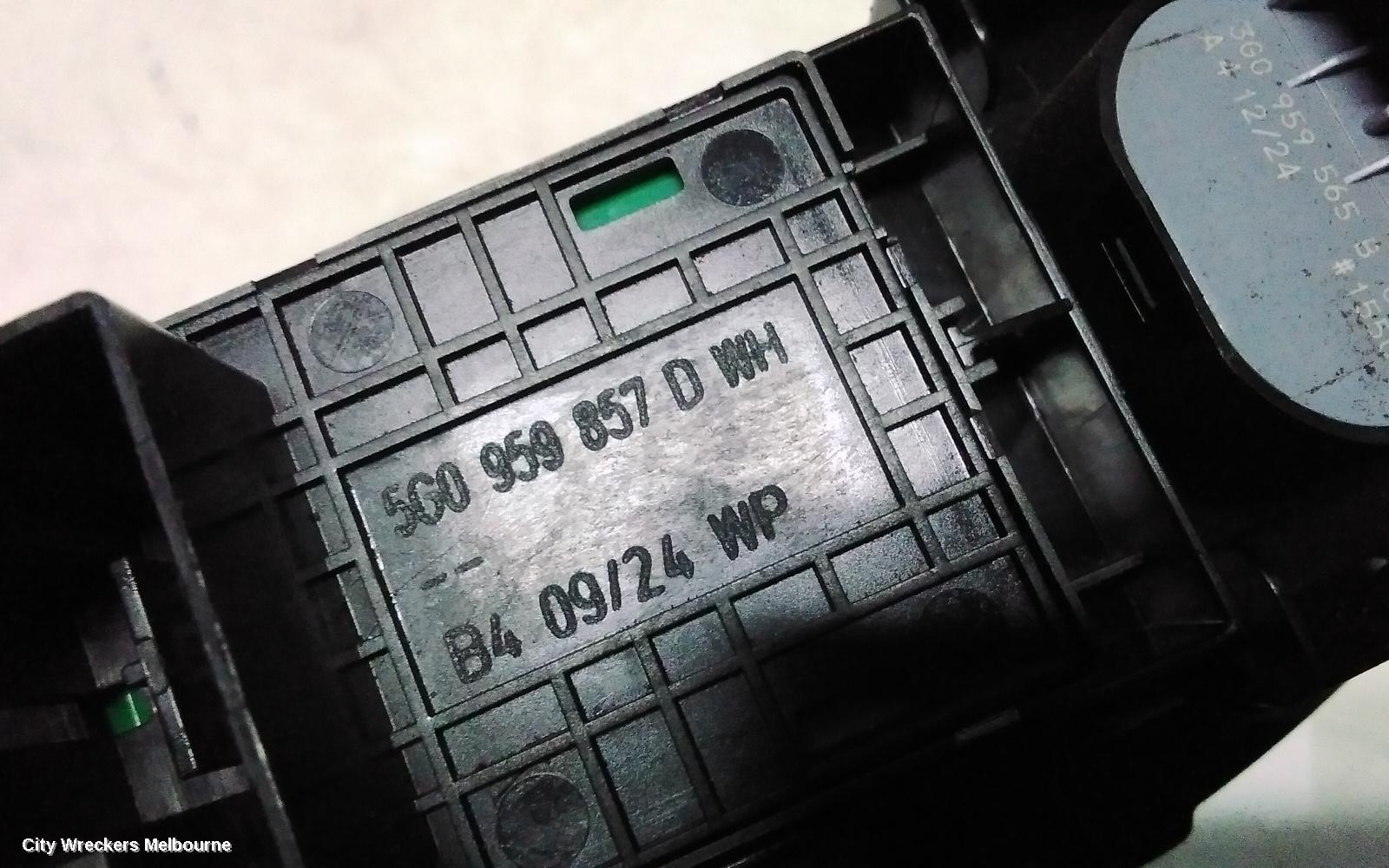 VOLKSWAGEN POLO PWR DR WIND SWITCH, AW-AE, RH FRONT (MASTER SWITCH), NON CHROME INSERT TYPE, 09/2017 ONWARDS