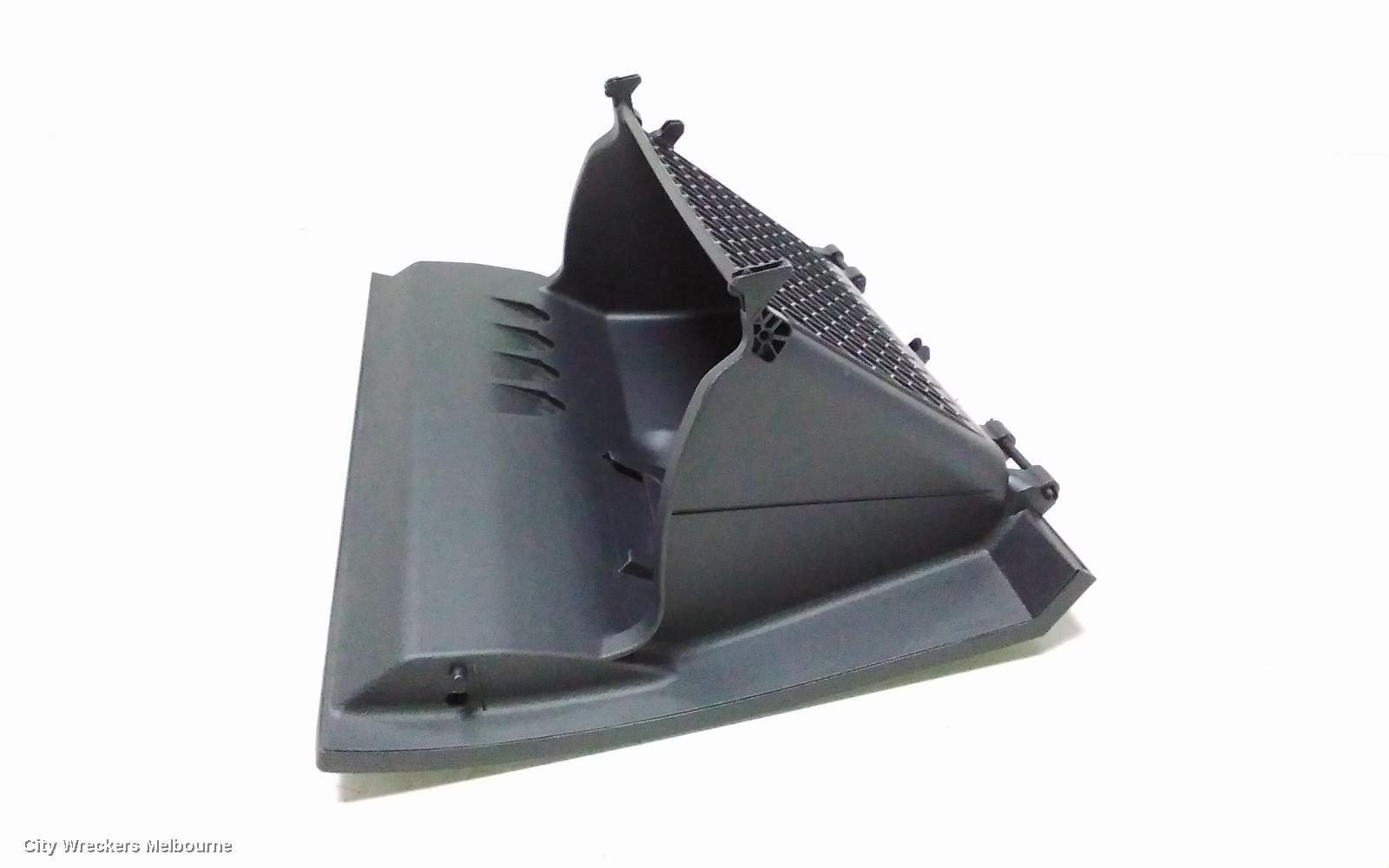 VOLKSWAGEN POLO GLOVE BOX, AW, 09/2017 ONWARDS