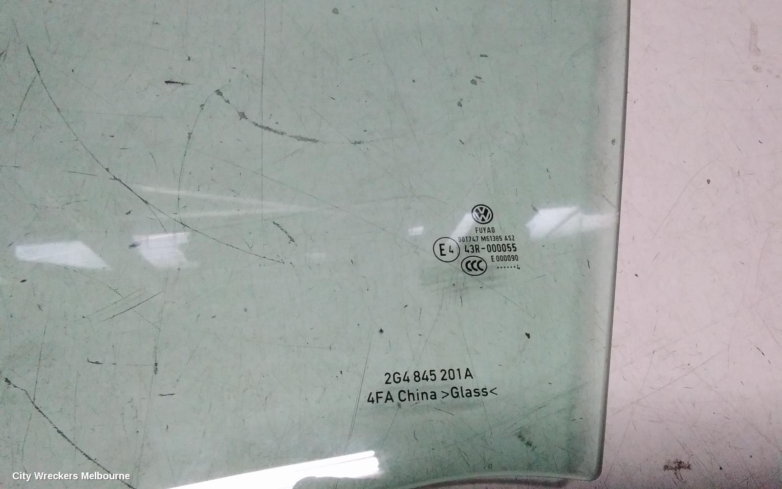 VOLKSWAGEN POLO LEFT FRONT DOOR WINDOW, AW, 09/2017 ONWARDS