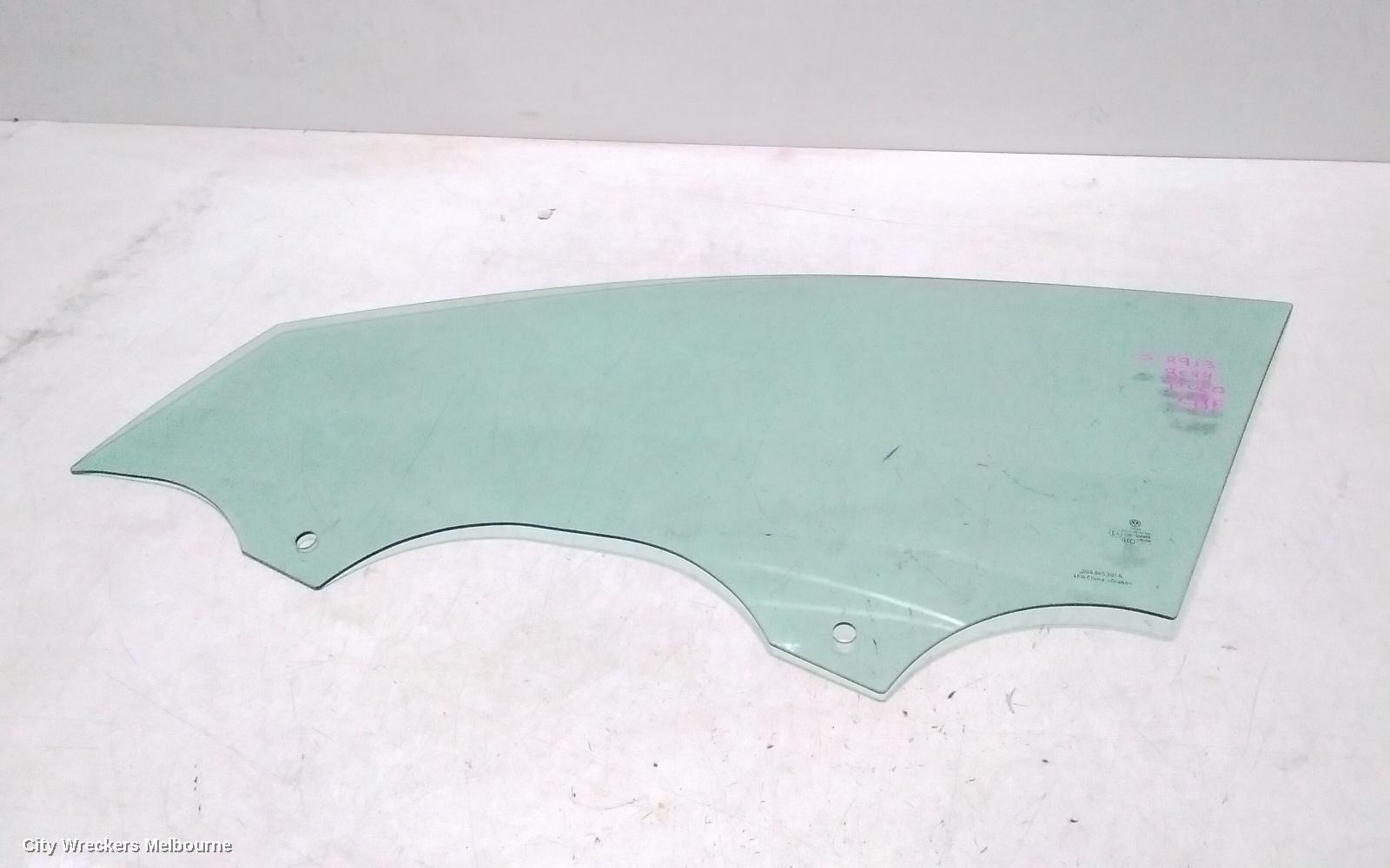 VOLKSWAGEN POLO LEFT FRONT DOOR WINDOW, AW, 09/2017 ONWARDS