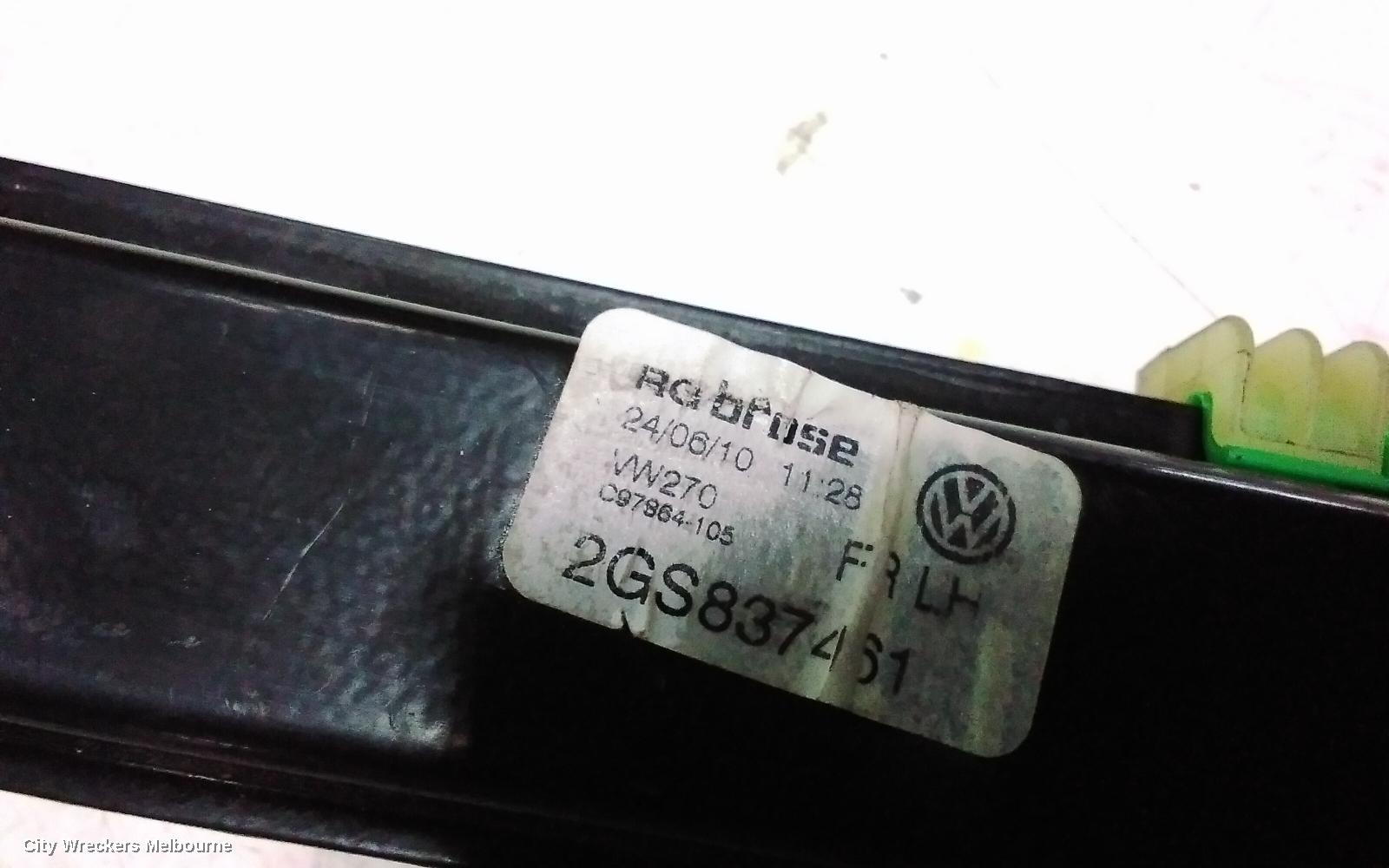 VOLKSWAGEN POLO LEFT FRONT WINDOW REG/MOTOR, AW, 09/2017 ONWARDS