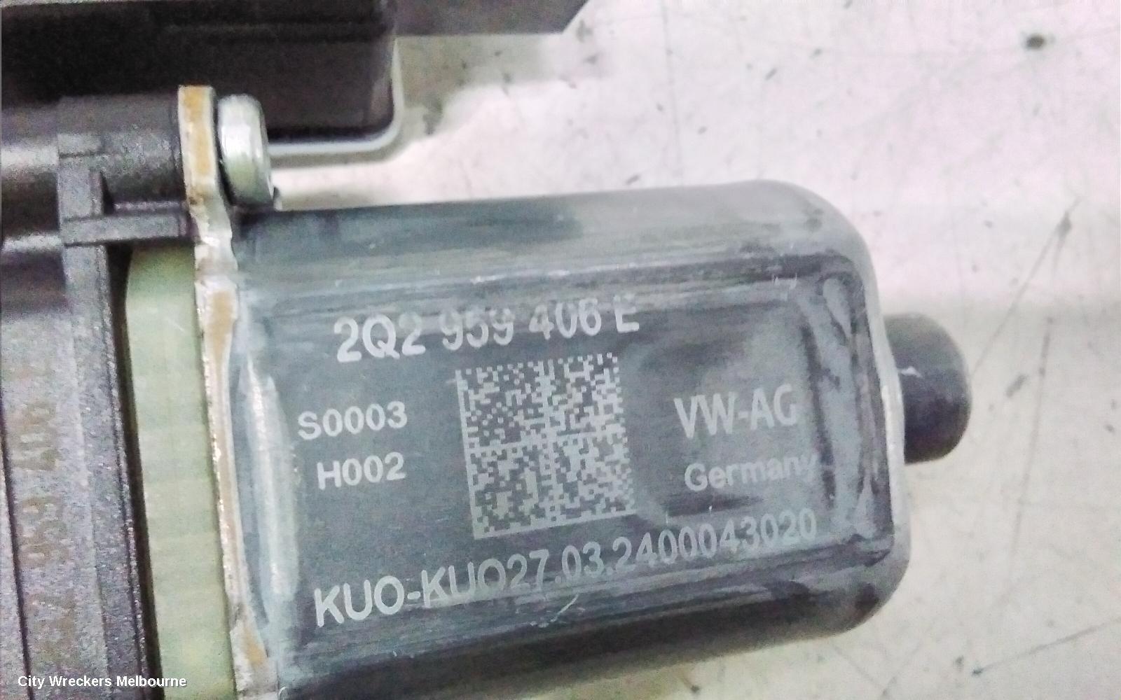 VOLKSWAGEN POLO LEFT FRONT WINDOW REG/MOTOR, AW, 09/2017 ONWARDS