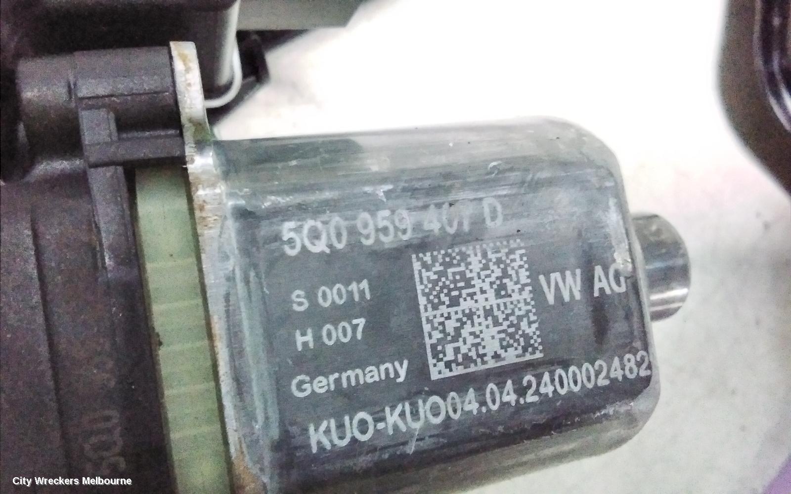 VOLKSWAGEN POLO LEFT REAR WND REG/MOTOR, AW, 09/2017 ONWARDS