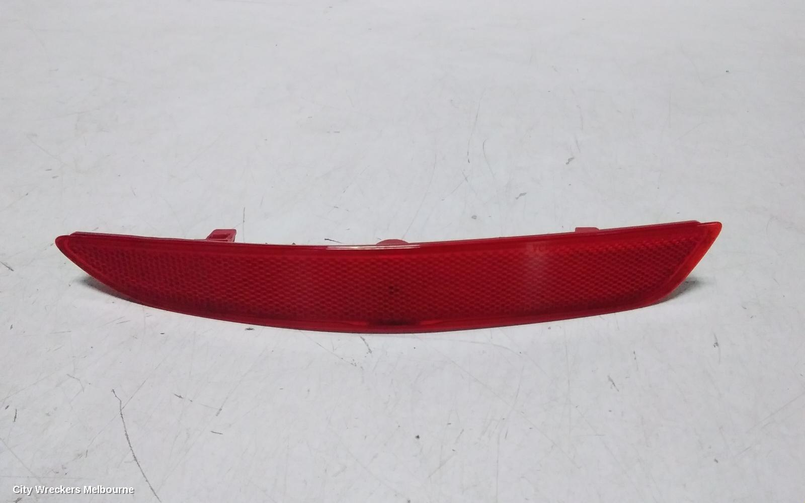 MAZDA 3 LEFT TAILLIGHT, IN BUMPER REFLECTOR, SEDAN, BP, 03/2019 ONWARDS