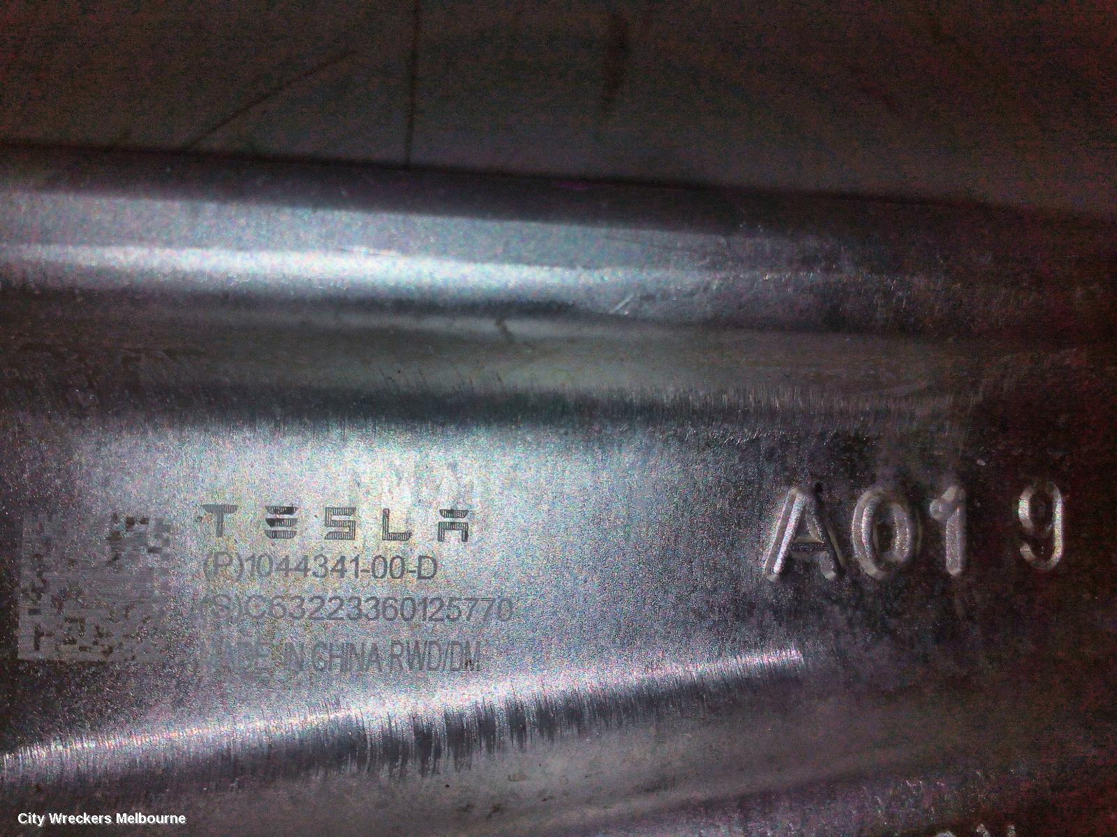 TESLA MODEL 3 RIGHT FRONT LOWER CONTROL ARM, FRONT, 1ST GEN, 06/2019 ONWARDS
