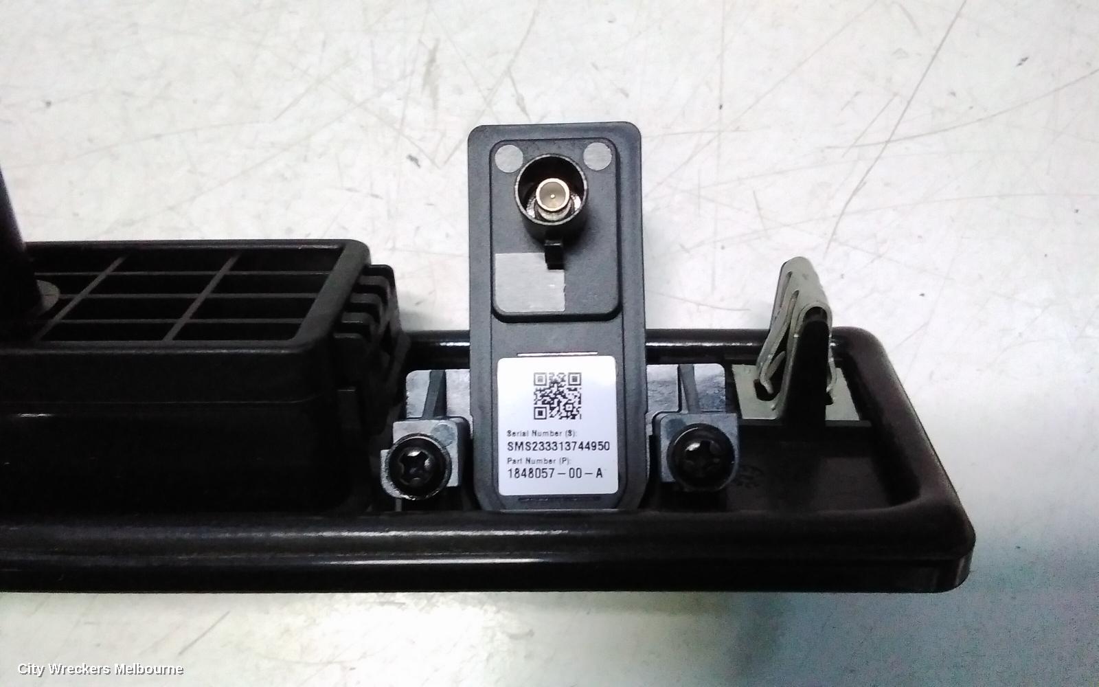 TESLA MODEL Y REVERSE CAMERA, 1ST GEN, REVERSE CAMERA (TAILGATE HANDLE MOUNTED), 03/2022 ONWARDS