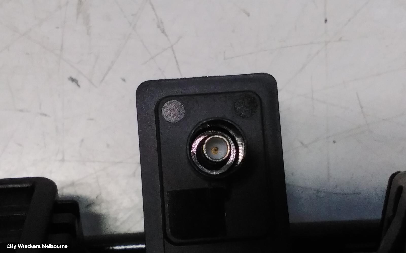 TESLA MODEL Y REVERSE CAMERA, 1ST GEN, REVERSE CAMERA (TAILGATE HANDLE MOUNTED), 03/2022 ONWARDS
