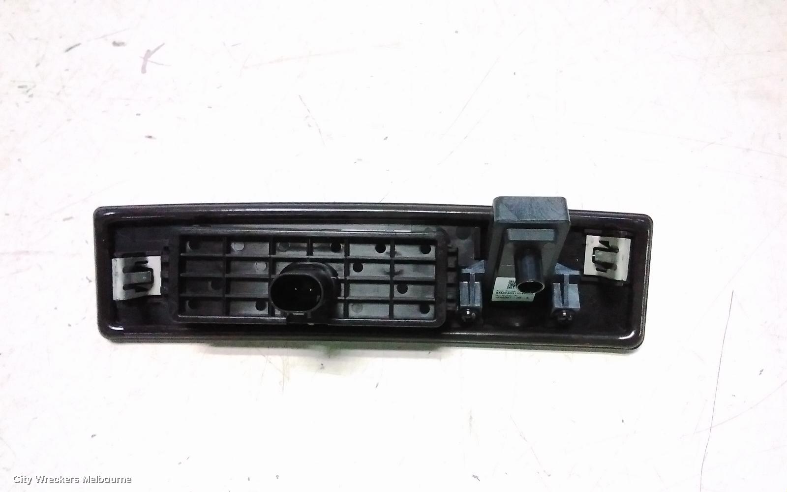 TESLA MODEL Y REVERSE CAMERA, 1ST GEN, REVERSE CAMERA (TAILGATE HANDLE MOUNTED), 03/2022 ONWARDS