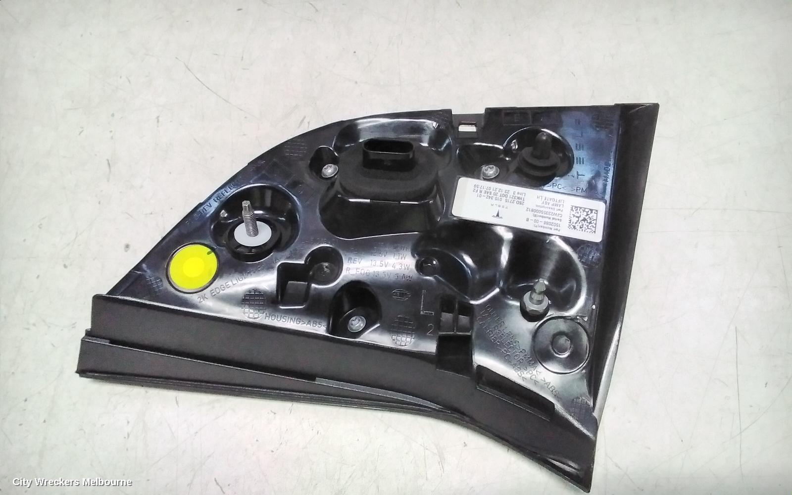 TESLA MODEL Y REAR GARNISH, 1ST GEN, TAILGATE LAMP (LH SIDE), 03/2022 ONWARDS