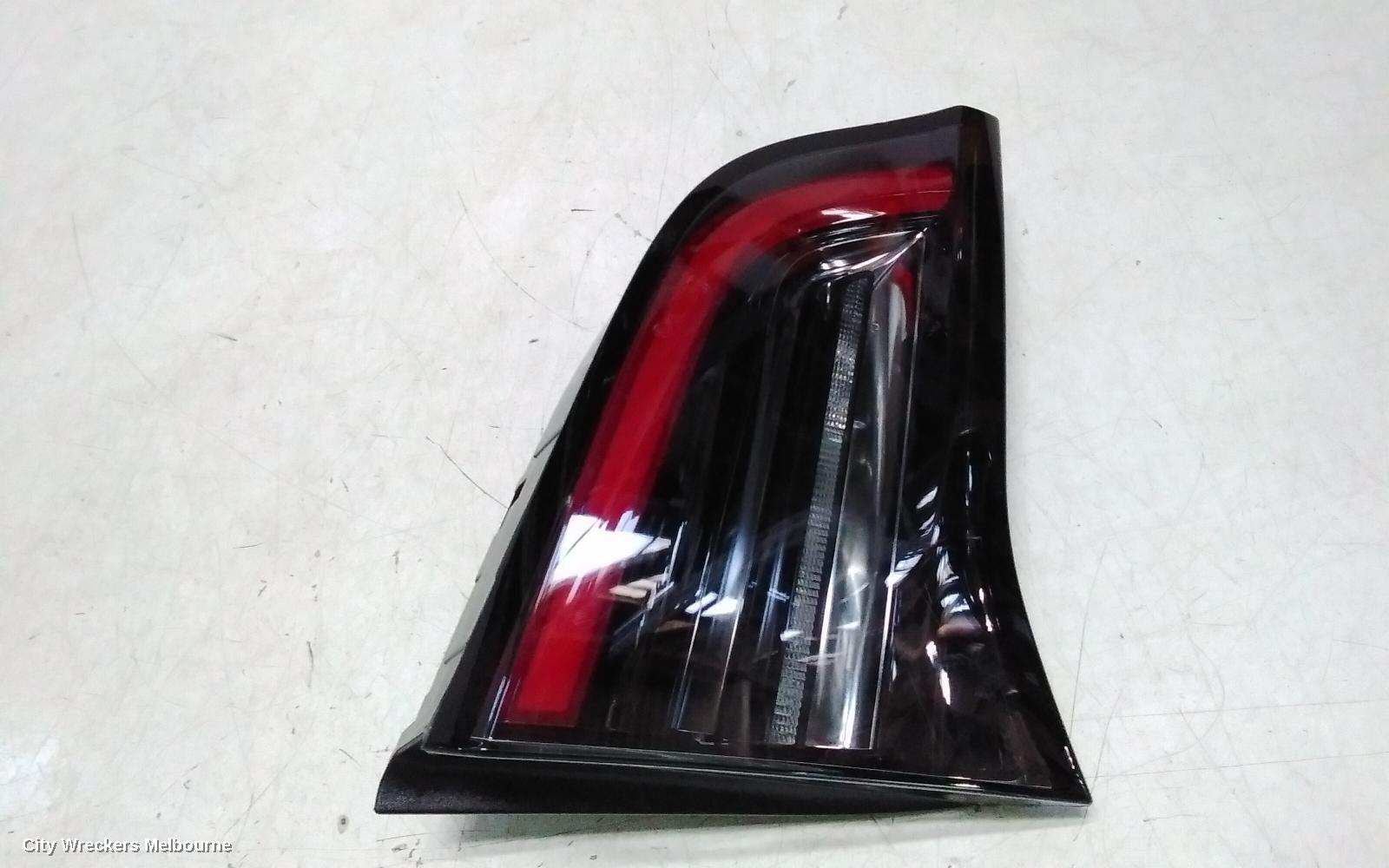 TESLA MODEL Y REAR GARNISH, 1ST GEN, TAILGATE LAMP (LH SIDE), 03/2022 ONWARDS