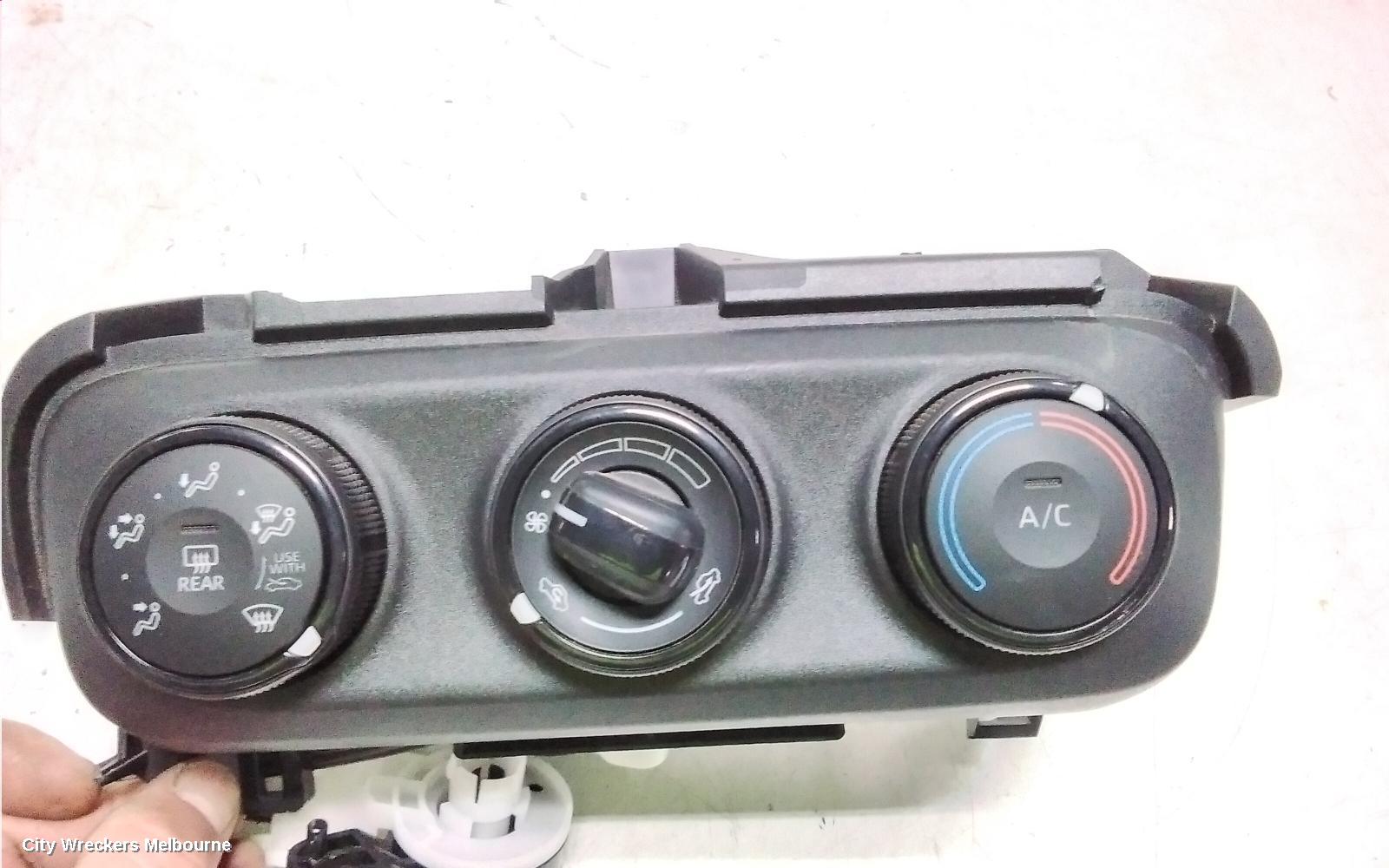 TOYOTA YARIS HEATER/AC CONTROLS, XP210 SERIES, W/ MANUAL AIR CONDITIONING TYPE, 04/2020 ONWARDS