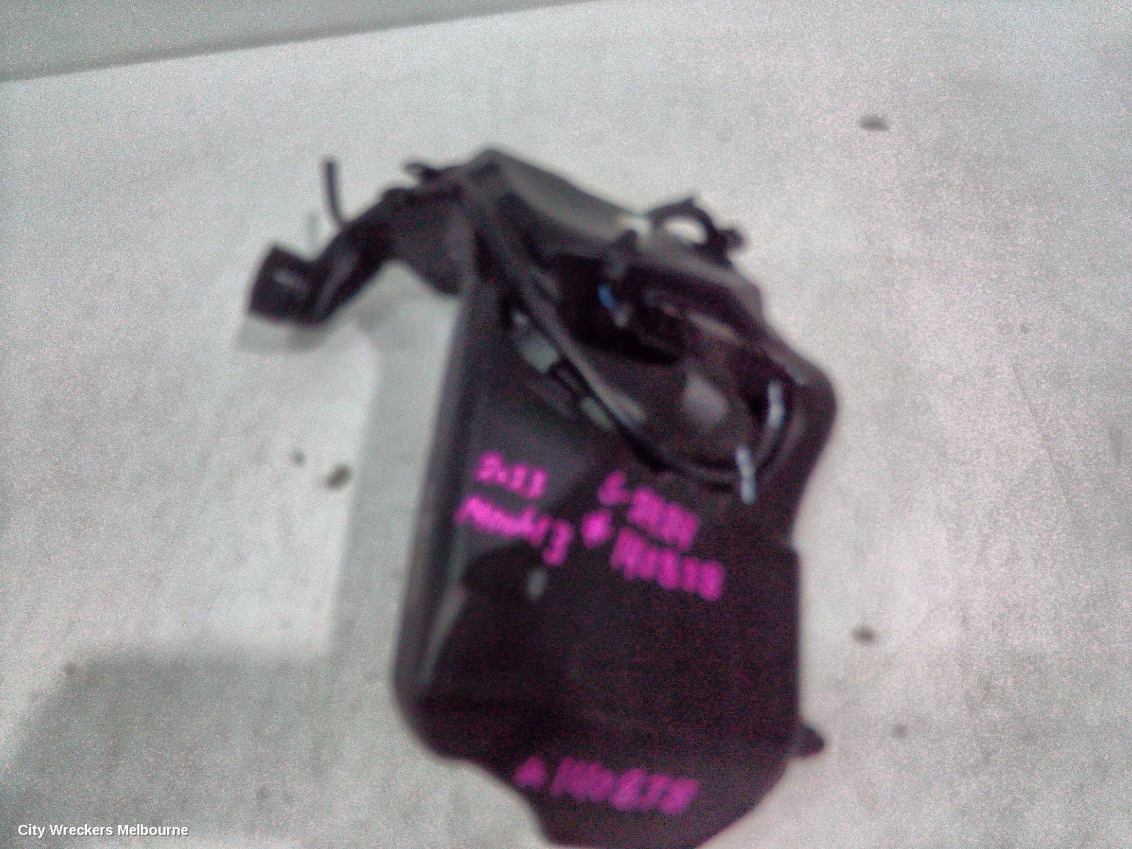 TESLA MODEL 3 WASHER BOTTLE, 1ST GEN, 06/2019 ONWARDS