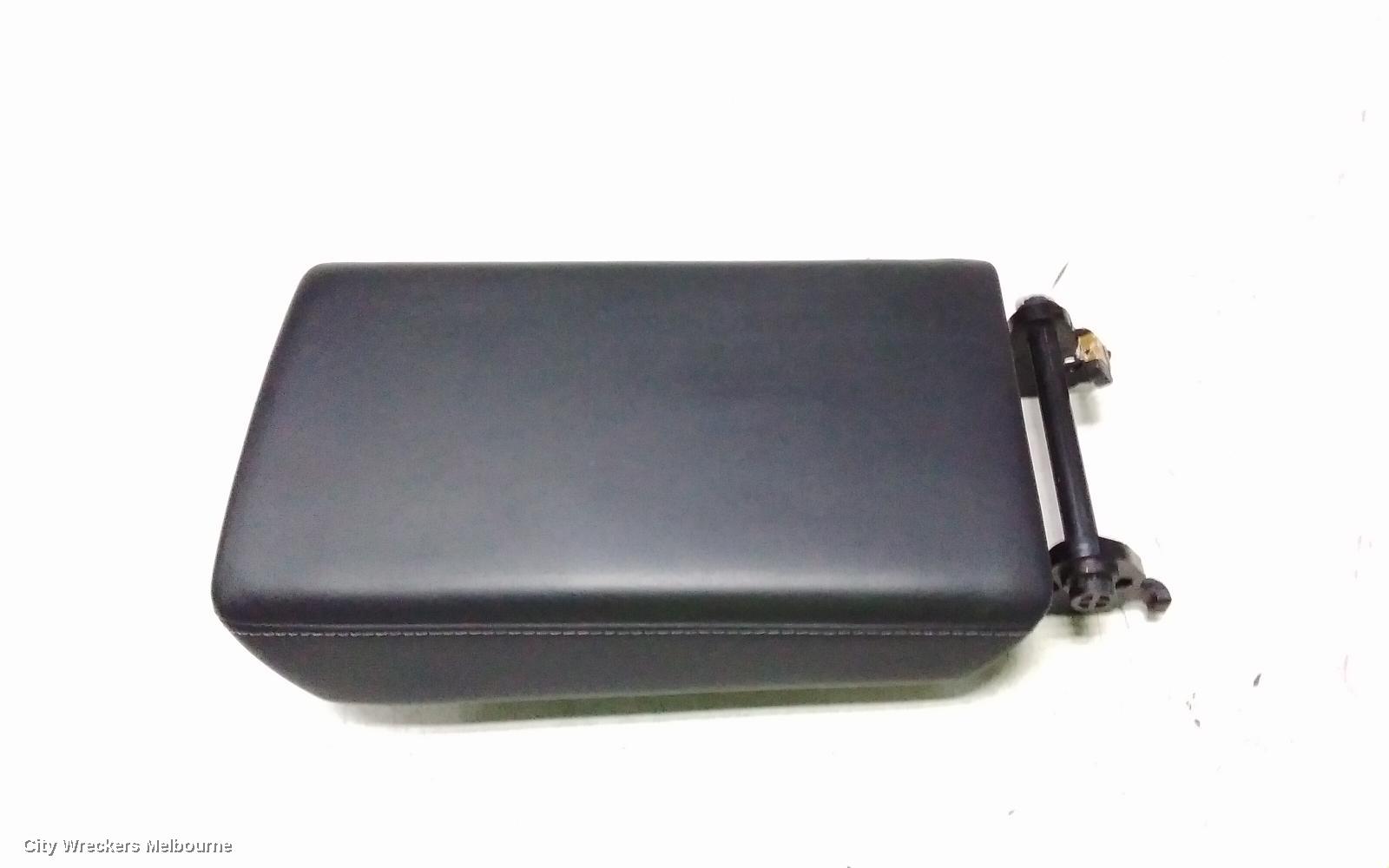 TESLA MODEL 3 CONSOLE, 1ST GEN, 06/2019 ONWARDS