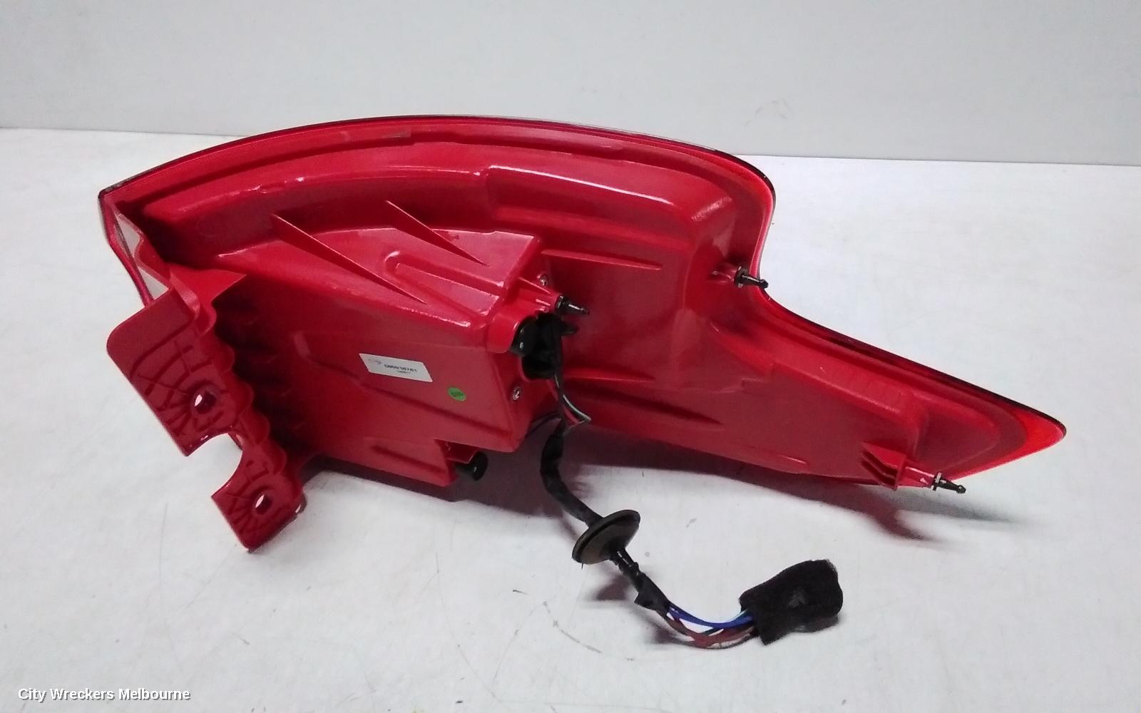 LDV G10 LEFT TAILLIGHT, SV7C, VAN, IN BODY, TAILGATE TYPE, NON LED, 04/2015 ONWARDS