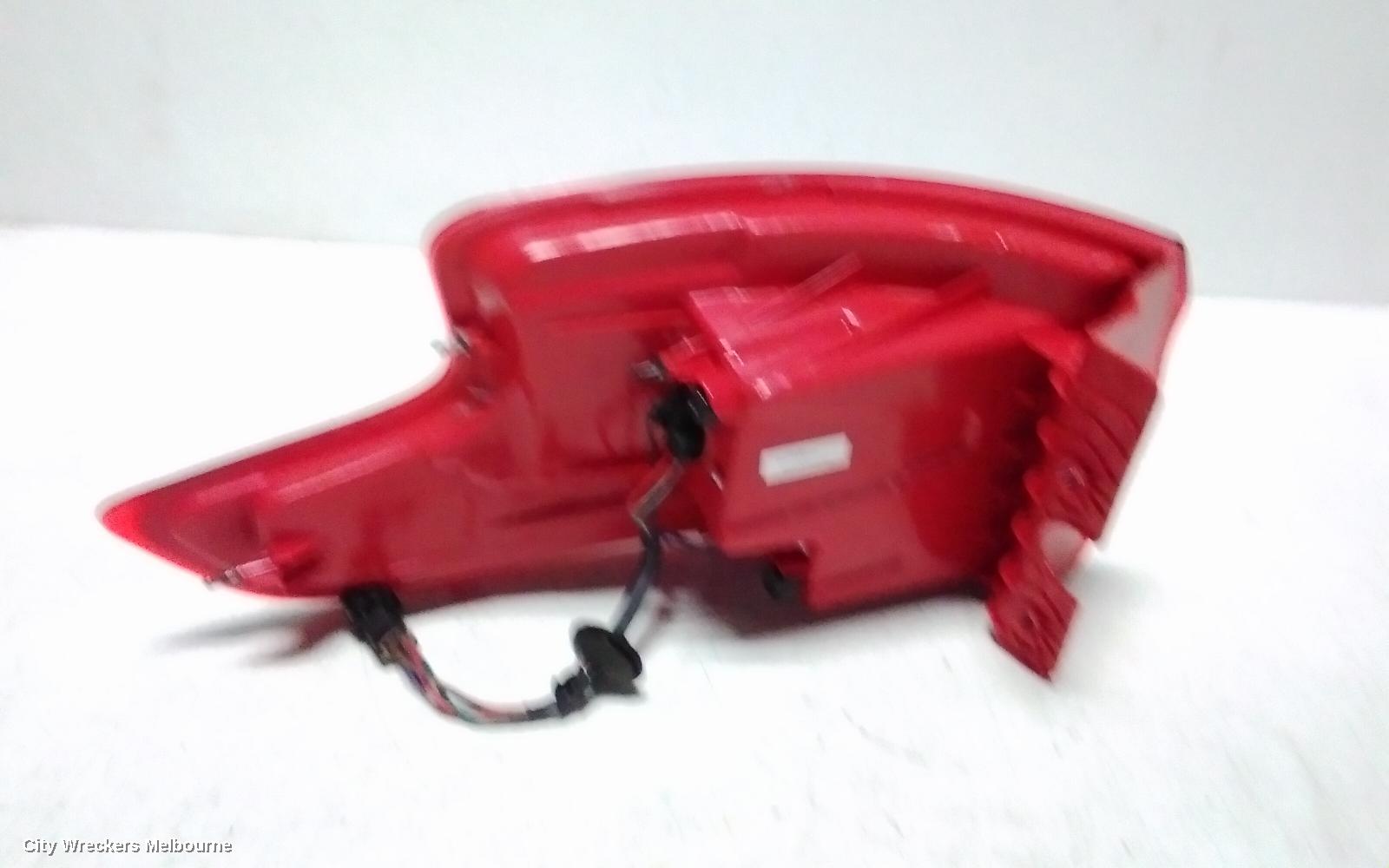 LDV G10 RIGHT TAILLIGHT, SV7C, IN BODY, W/ HALOGEN TYPE, TAILGATE, VAN, 04/2015 ONWARDS