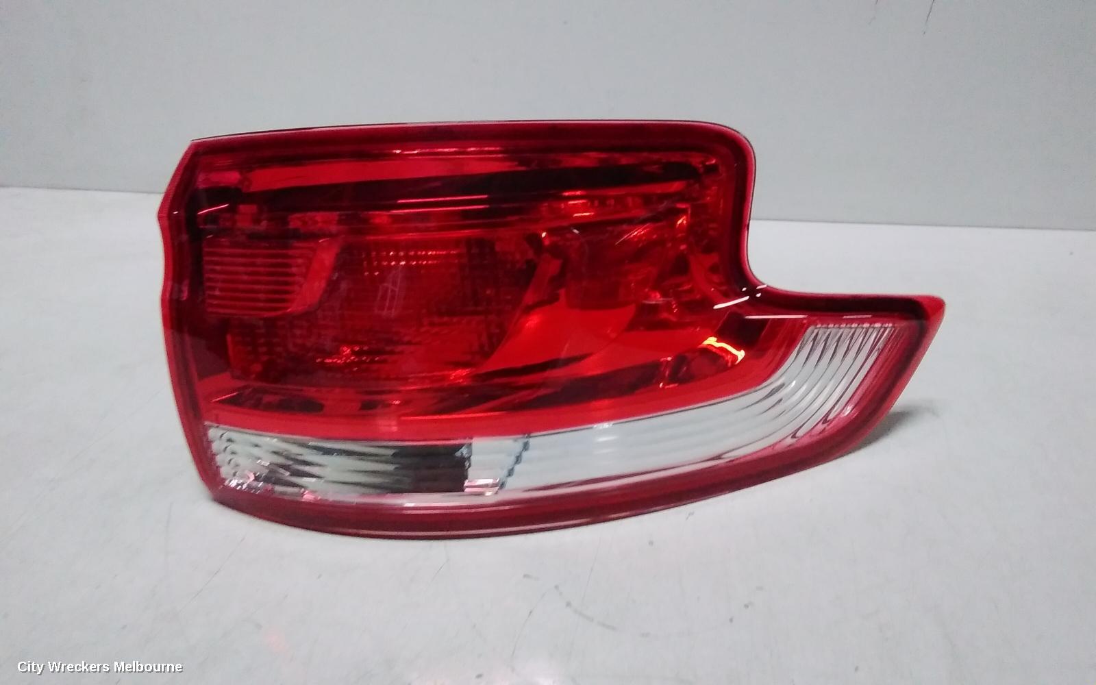 LDV G10 RIGHT TAILLIGHT, SV7C, IN BODY, W/ HALOGEN TYPE, TAILGATE, VAN, 04/2015 ONWARDS