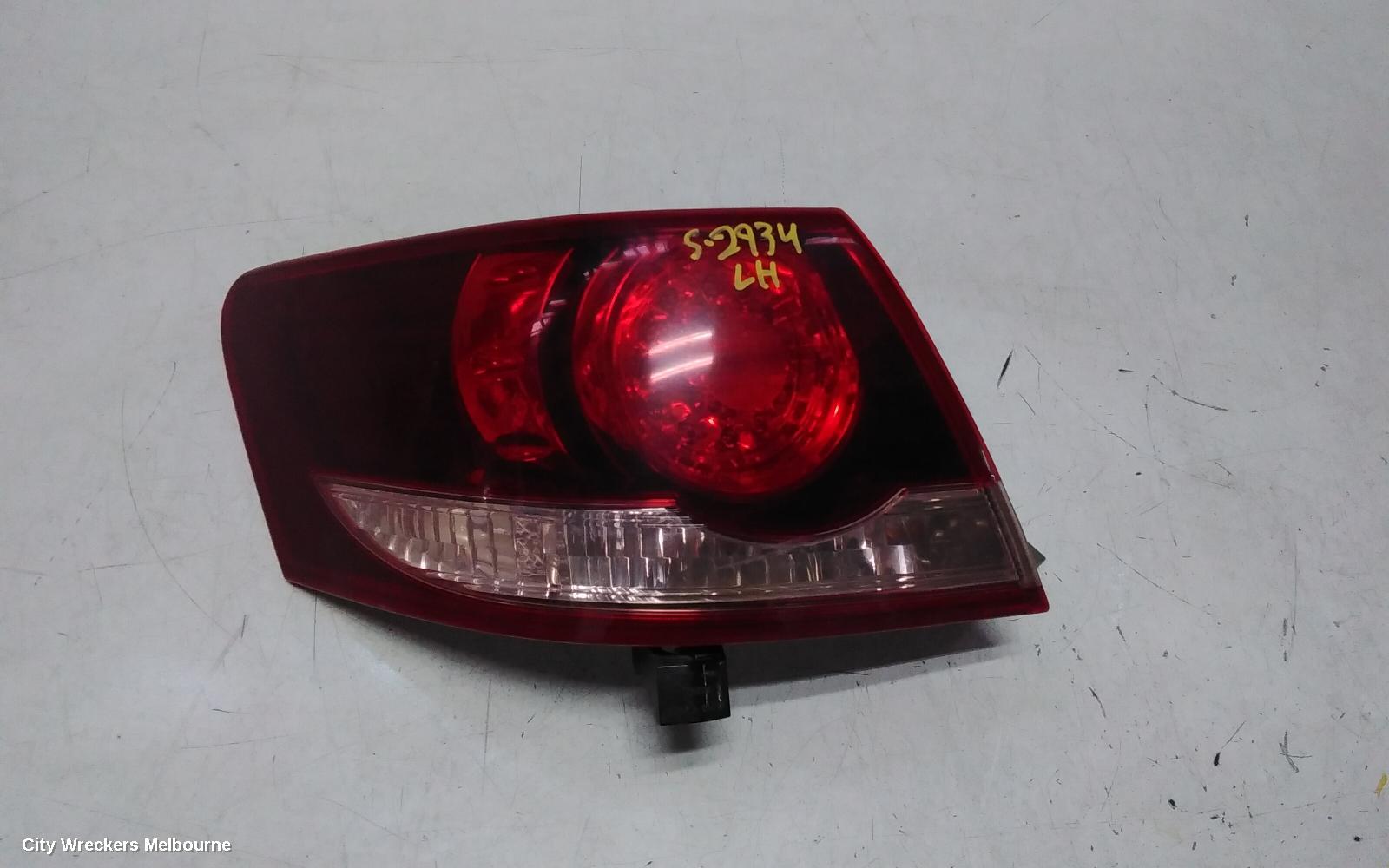 TOYOTA AURION LEFT TAILLIGHT, GSV40R, SPORTIVO SX6/ZR6, 10/2006 - 08/2009