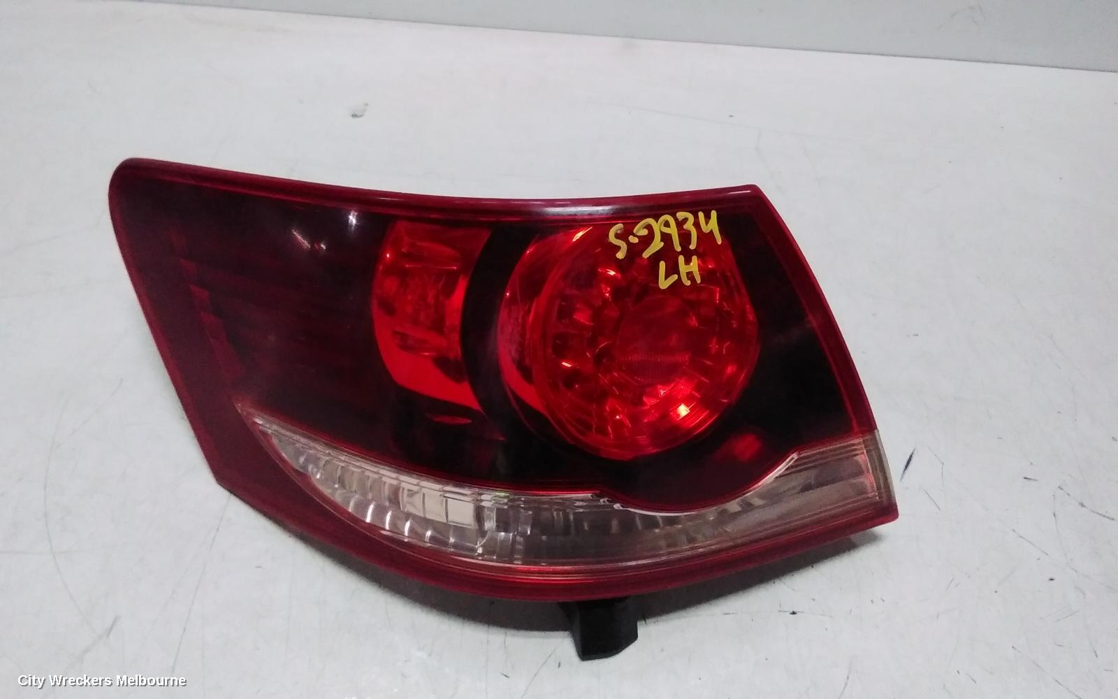 TOYOTA AURION LEFT TAILLIGHT, GSV40R, SPORTIVO SX6/ZR6, 10/2006 - 08/2009