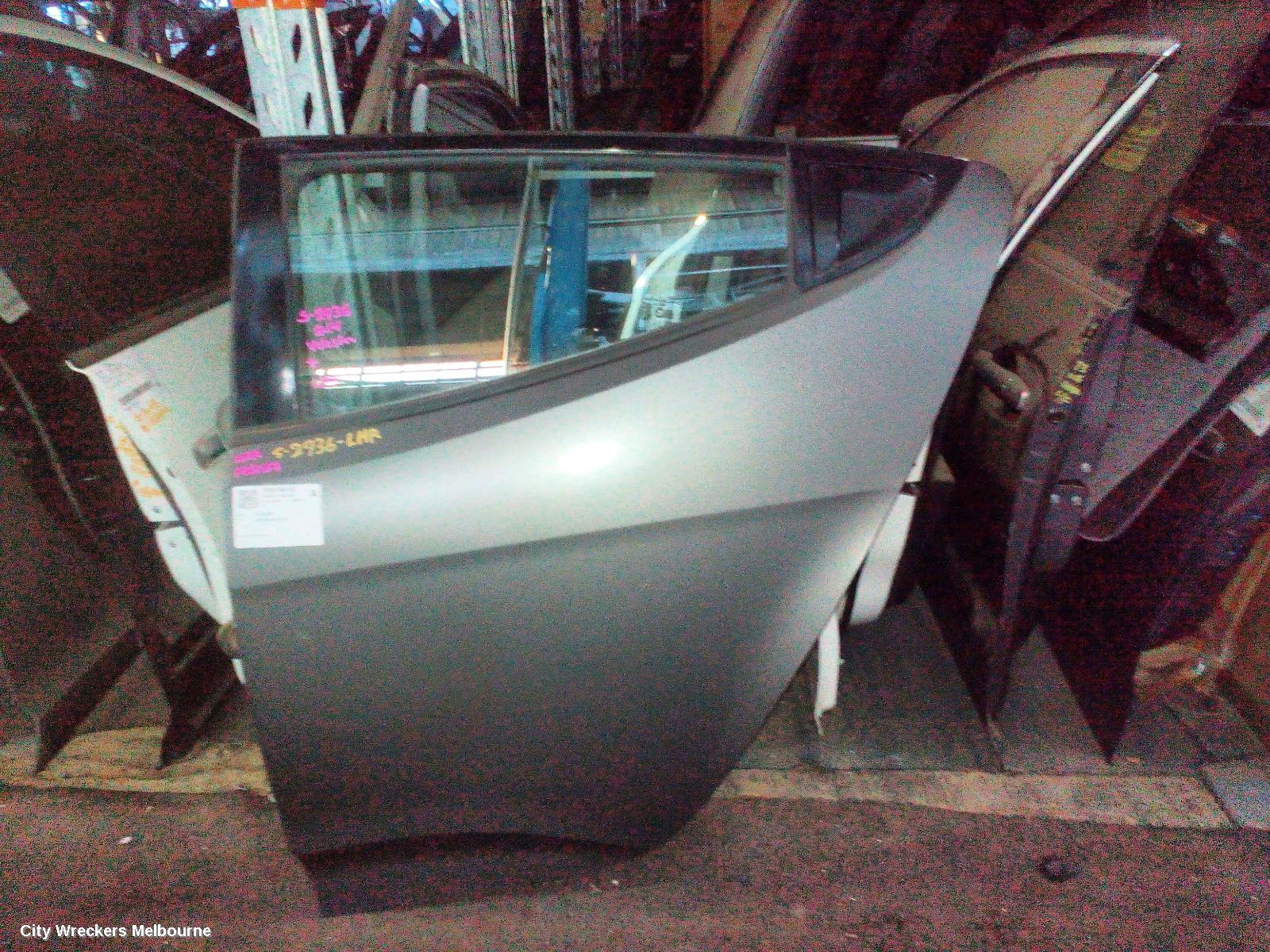 HYUNDAI VELOSTER LEFT REAR DOOR/SLIDING, FS, 02/2011 - 02/2018