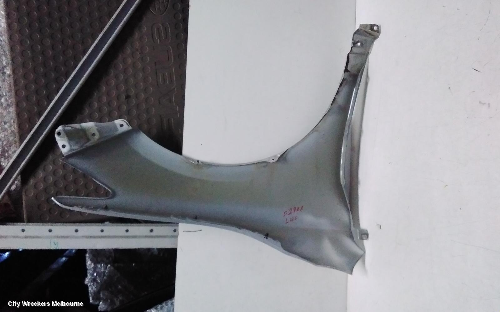 TOYOTA CAMRY LEFT GUARD, ASV50/AVV50, 04/2015 - 10/2017
