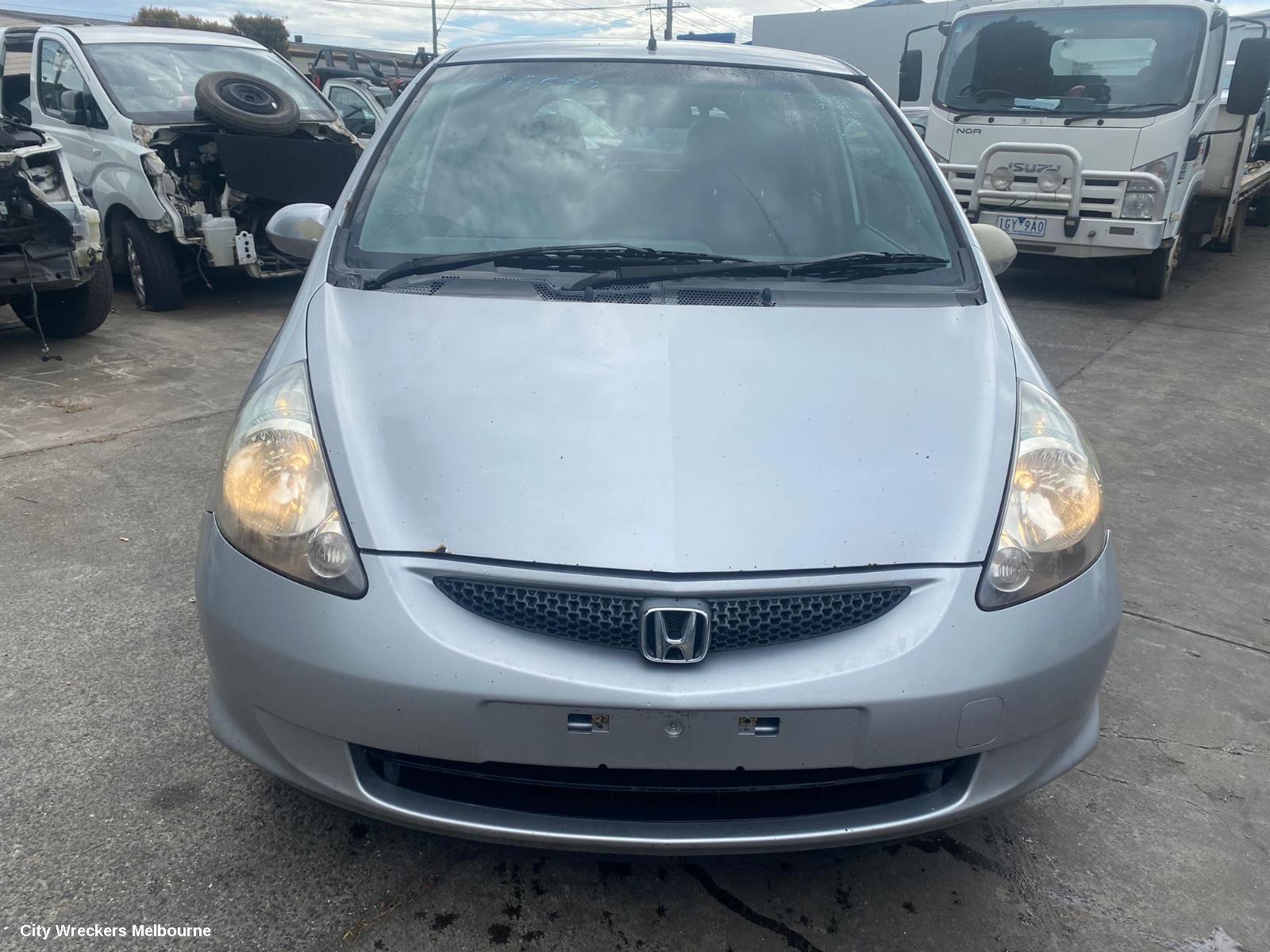 HONDA JAZZ PARCEL SHELF CARGO BLIND, CARGO BLIND, GD, 10/2002 - 09/2008