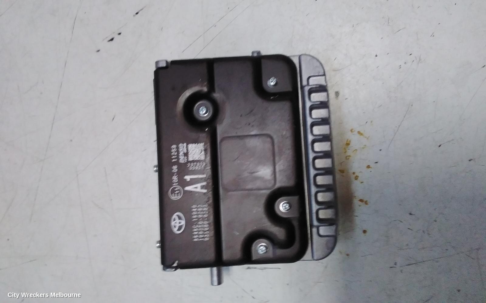 TOYOTA COROLLA CROSS REVERSE CAMERA, XG10, FRONT RADAR SENSOR (WINDSCREEN MOUNTED), 01/2022 ONWARDS