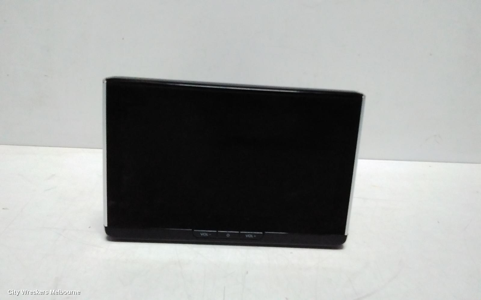TOYOTA COROLLA CROSS RADIO/CD/DVD/SAT/TV, XG10, HEAD UNIT, W/ DISPLAY UNIT, 10.5IN TOUCHSCREEN, 01/2022 ONWARDS
