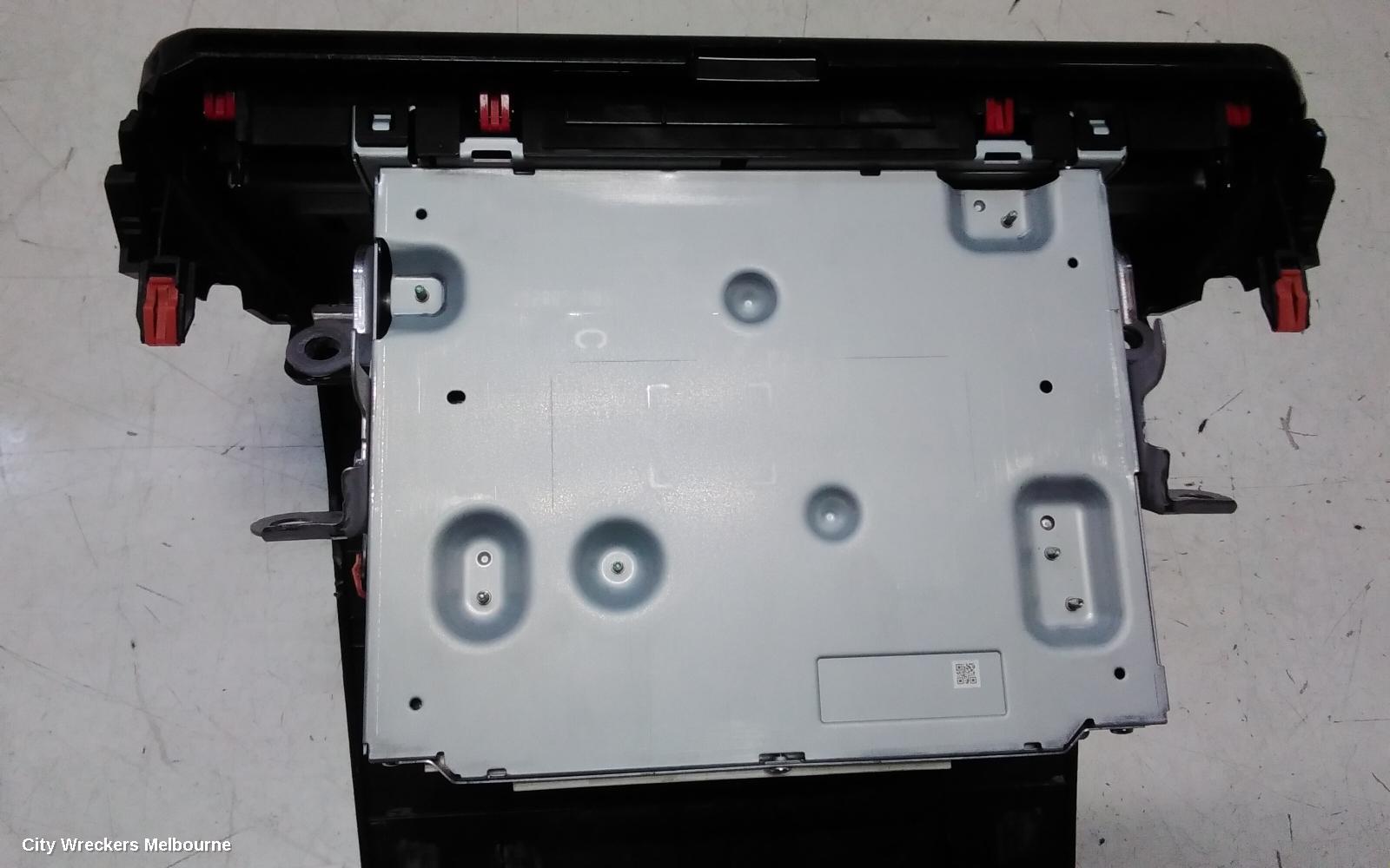TOYOTA COROLLA CROSS RADIO/CD/DVD/SAT/TV, XG10, HEAD UNIT, W/ DISPLAY UNIT, 10.5IN TOUCHSCREEN, 01/2022 ONWARDS