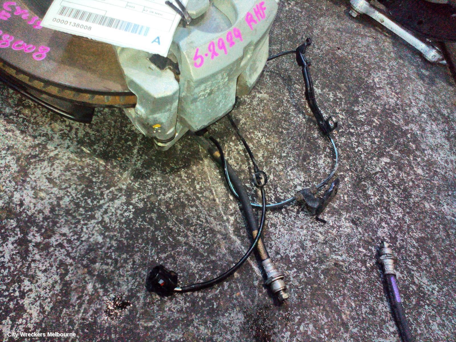 TOYOTA COROLLA CROSS RIGHT FRONT HUB ASSEMBLY, XG10, 2WD, 01/2022 ONWARDS