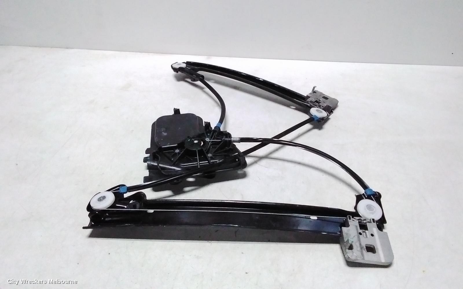 TESLA MODEL 3 LEFT FRONT WINDOW REG/MOTOR, 1ST GEN, 06/2019 ONWARDS
