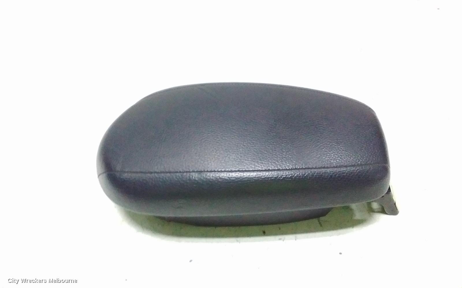 HYUNDAI VELOSTER CONSOLE, FS, CONSOLE LID ONLY, 02/2012 - 02/2018