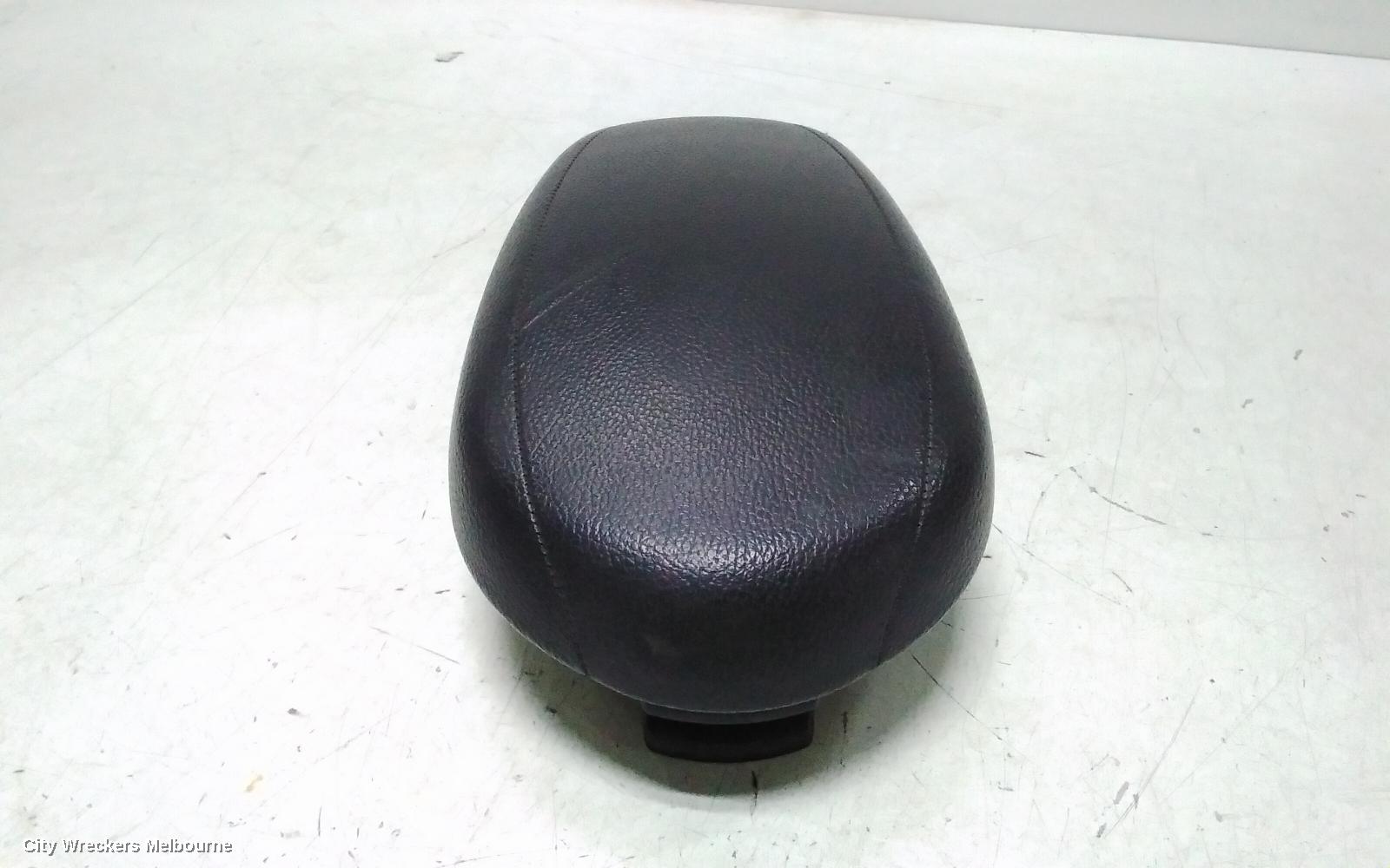 HYUNDAI VELOSTER CONSOLE, FS, CONSOLE LID ONLY, 02/2012 - 02/2018
