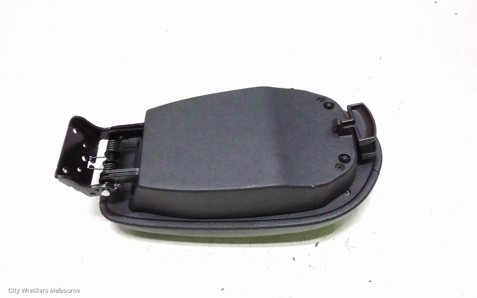 HYUNDAI VELOSTER CONSOLE, FS, CONSOLE LID ONLY, 02/2012 - 02/2018