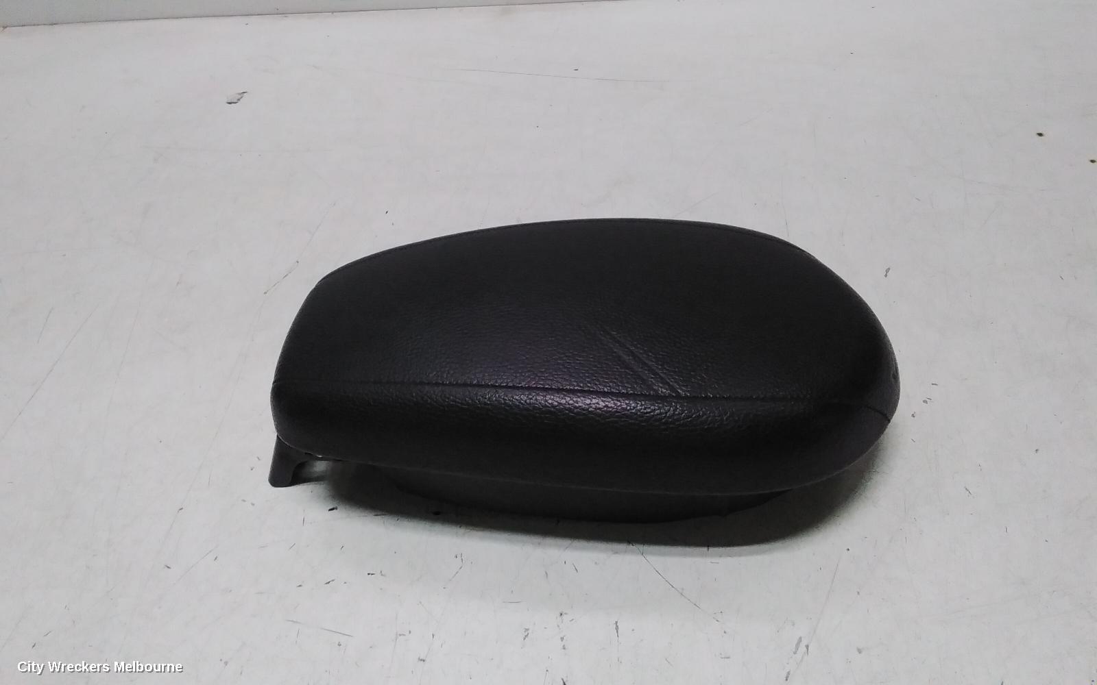 HYUNDAI VELOSTER CONSOLE, FS, CONSOLE LID ONLY, 02/2012 - 02/2018