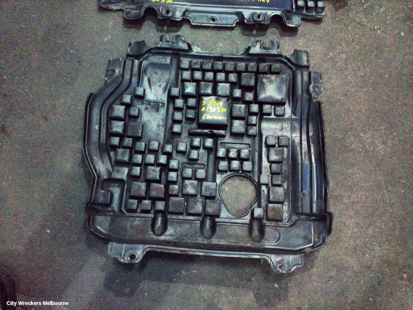 JEEP GRANDCHEROKEE LOWER ENGINE SPLASH TRAY, WK, 10/2010 - 02/2022
