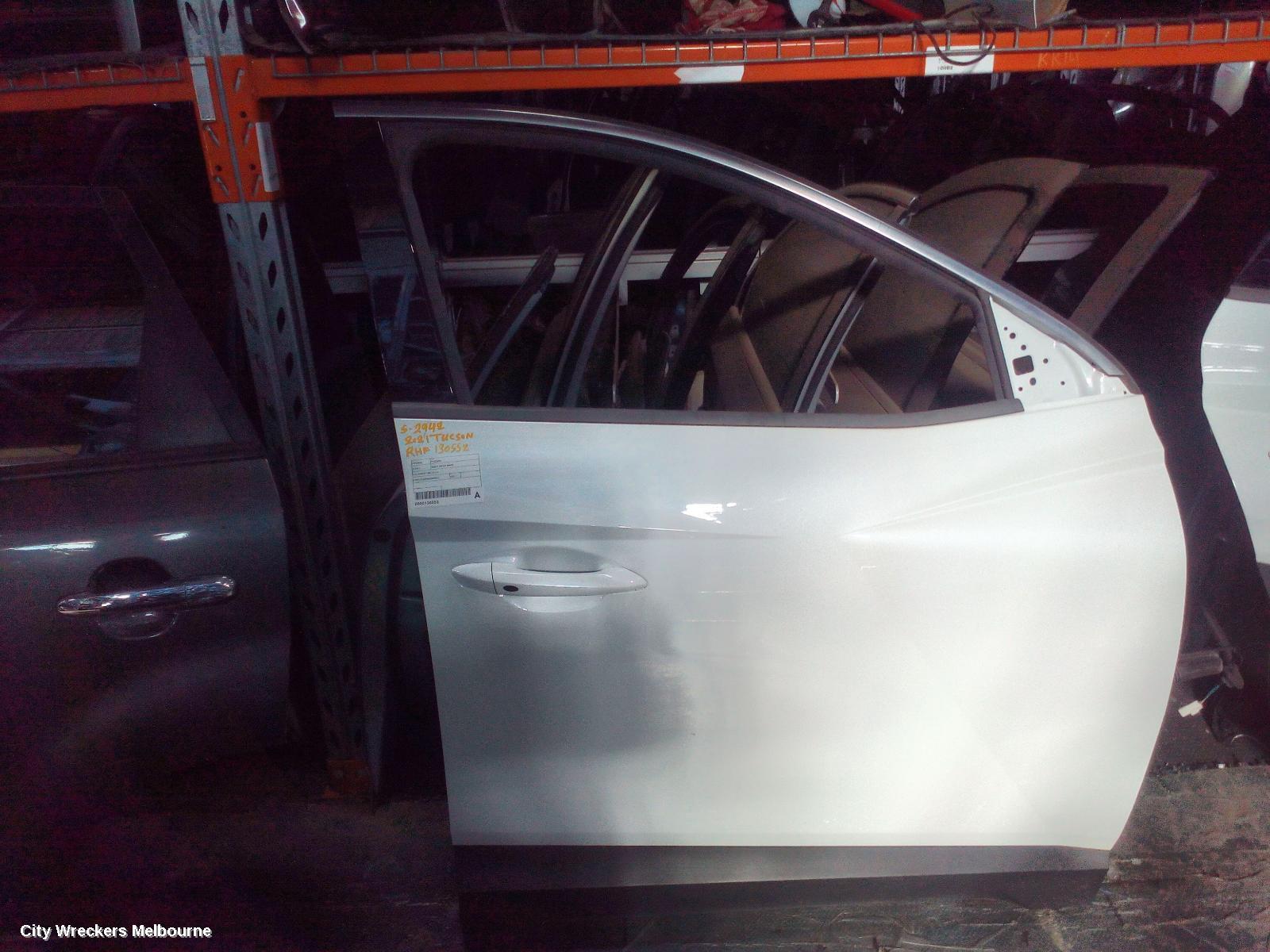 HYUNDAI TUCSON RIGHT FRONT DOOR, NX4, NON N LINE, 02/2021 ONWARDS