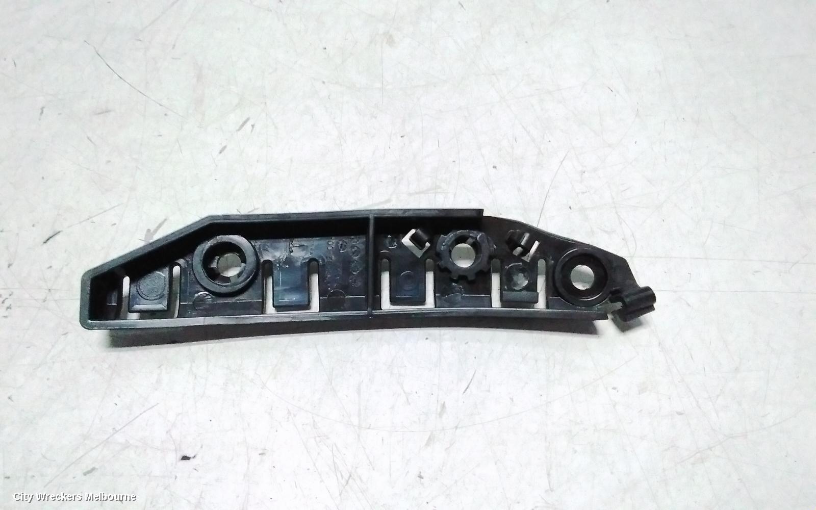 TESLA MODEL 3, 1ST GEN, 06/2019 ONWARDS, RHF BAR BRAKET: 130443
