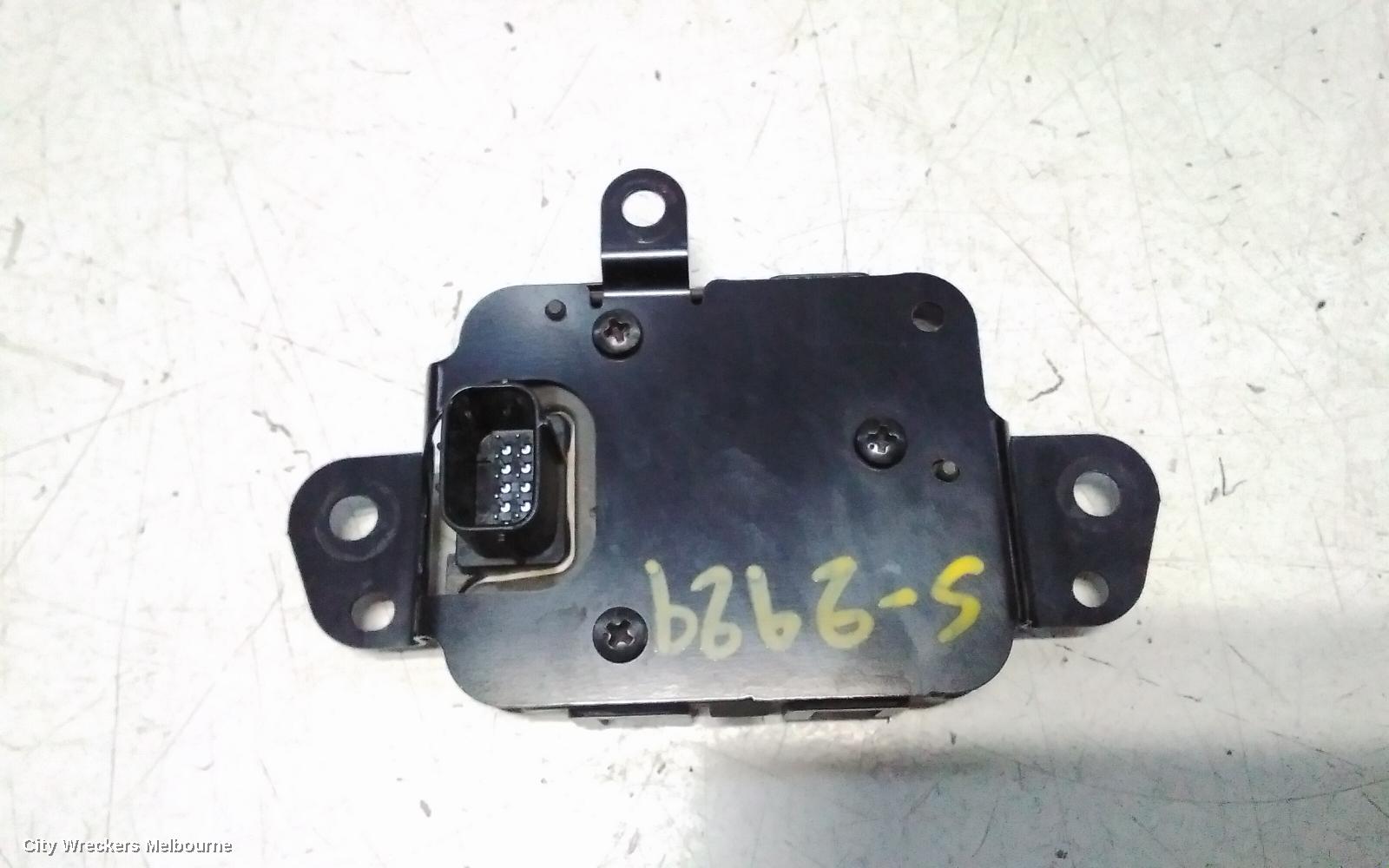 TOYOTA COROLLA CROSS REVERSE CAMERA, XG10, FRONT RADAR SENSOR (GRILLE MOUNTED), 01/2022 ONWARDS