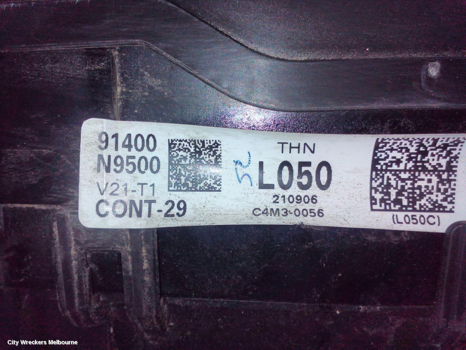 HYUNDAI TUCSON FUSE BOX, NX4, ENGINE BAY, 1.6, PETROL, NON HEV/PHEV, 02/2021 ONWARDS