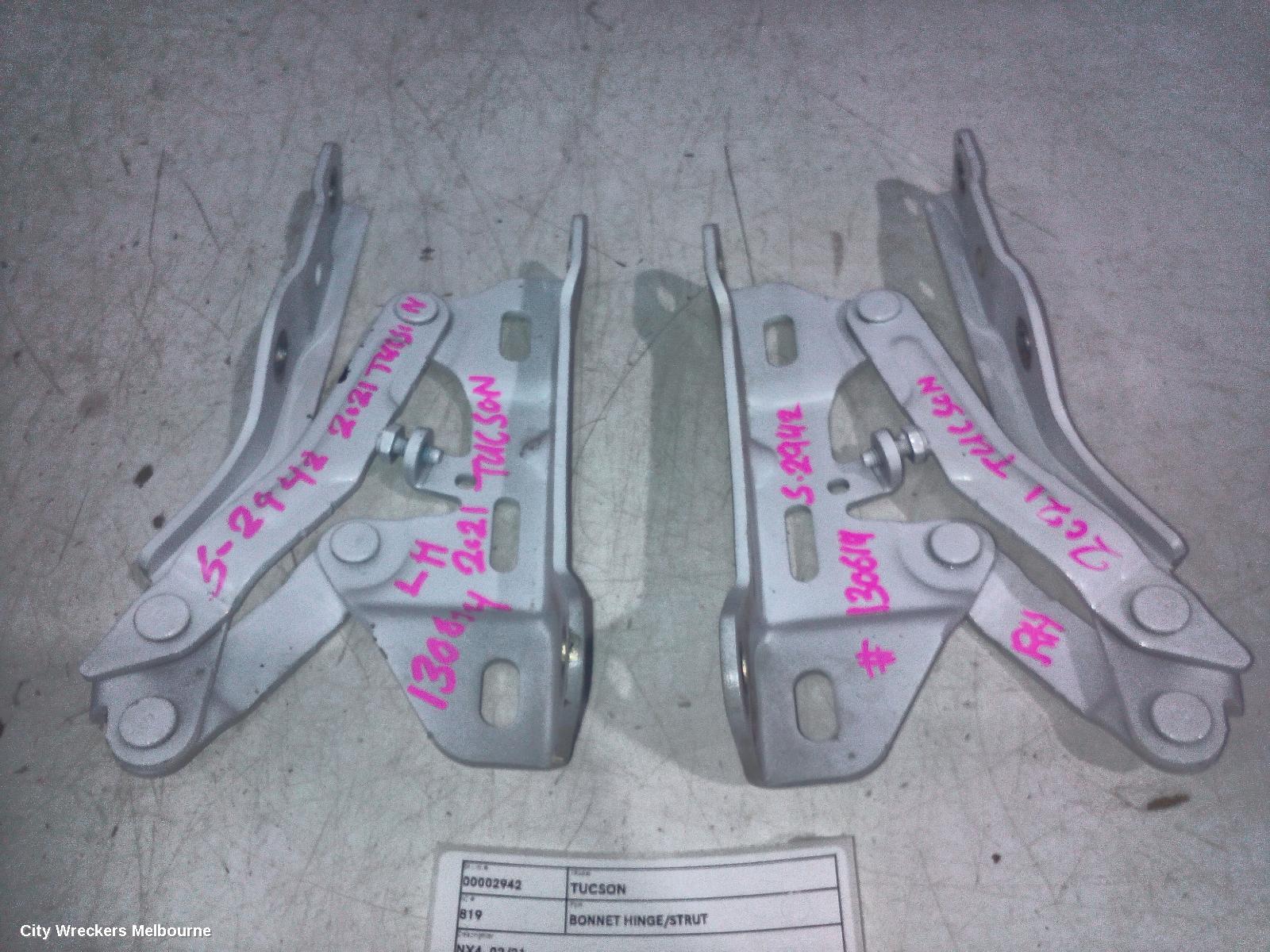 HYUNDAI TUCSON BONNET HINGE/STRUT, NX4, HINGE (PAIR), 02/2021 ONWARDS