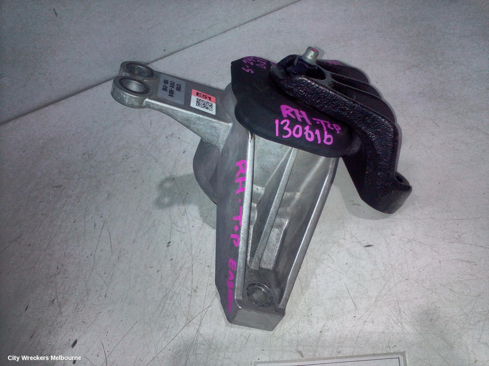 HYUNDAI TUCSON MOUNT, NX4, 02/2021 ONWARDS