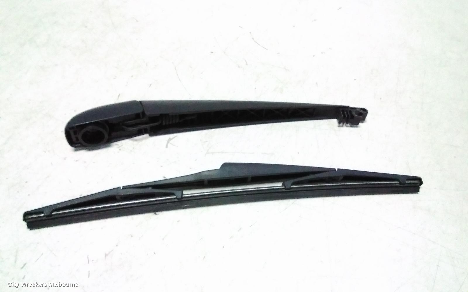 JEEP CHEROKEE WIPER ARM, TAILGATE, KL, 02/2014 - 11/2022