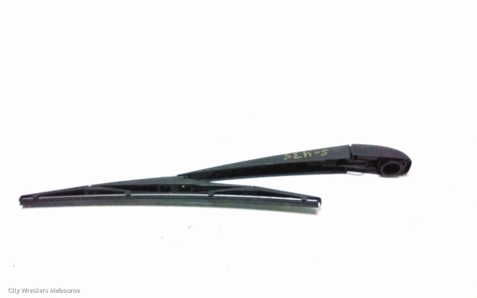 JEEP CHEROKEE WIPER ARM, TAILGATE, KL, 02/2014 - 11/2022