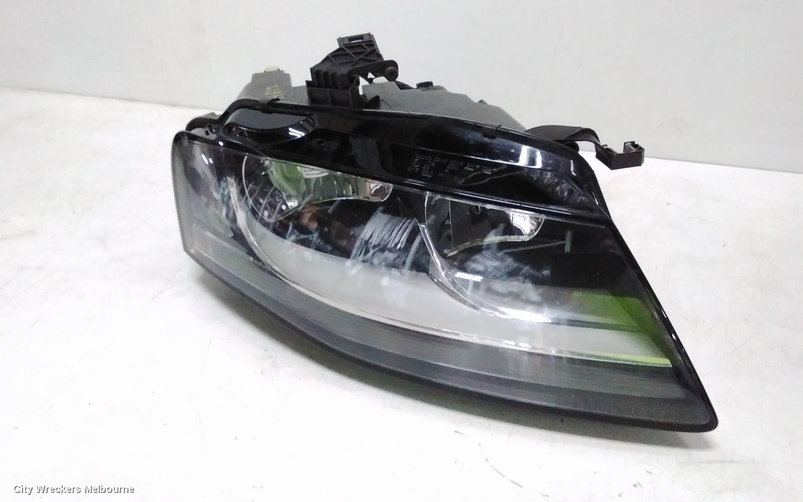 AUDI A4 RIGHT HEADLAMP, B8 8K, HALOGEN TYPE, 02/2008 - 06/2012