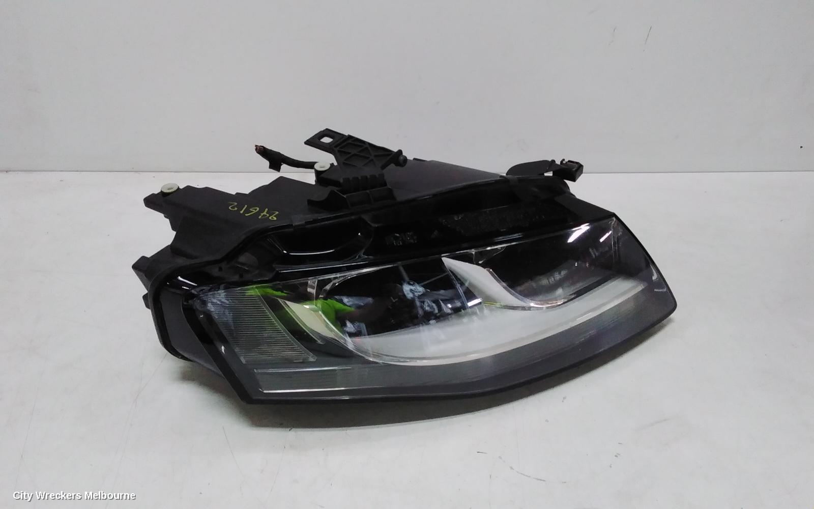 AUDI A4 RIGHT HEADLAMP, B8 8K, HALOGEN TYPE, 02/2008 - 06/2012