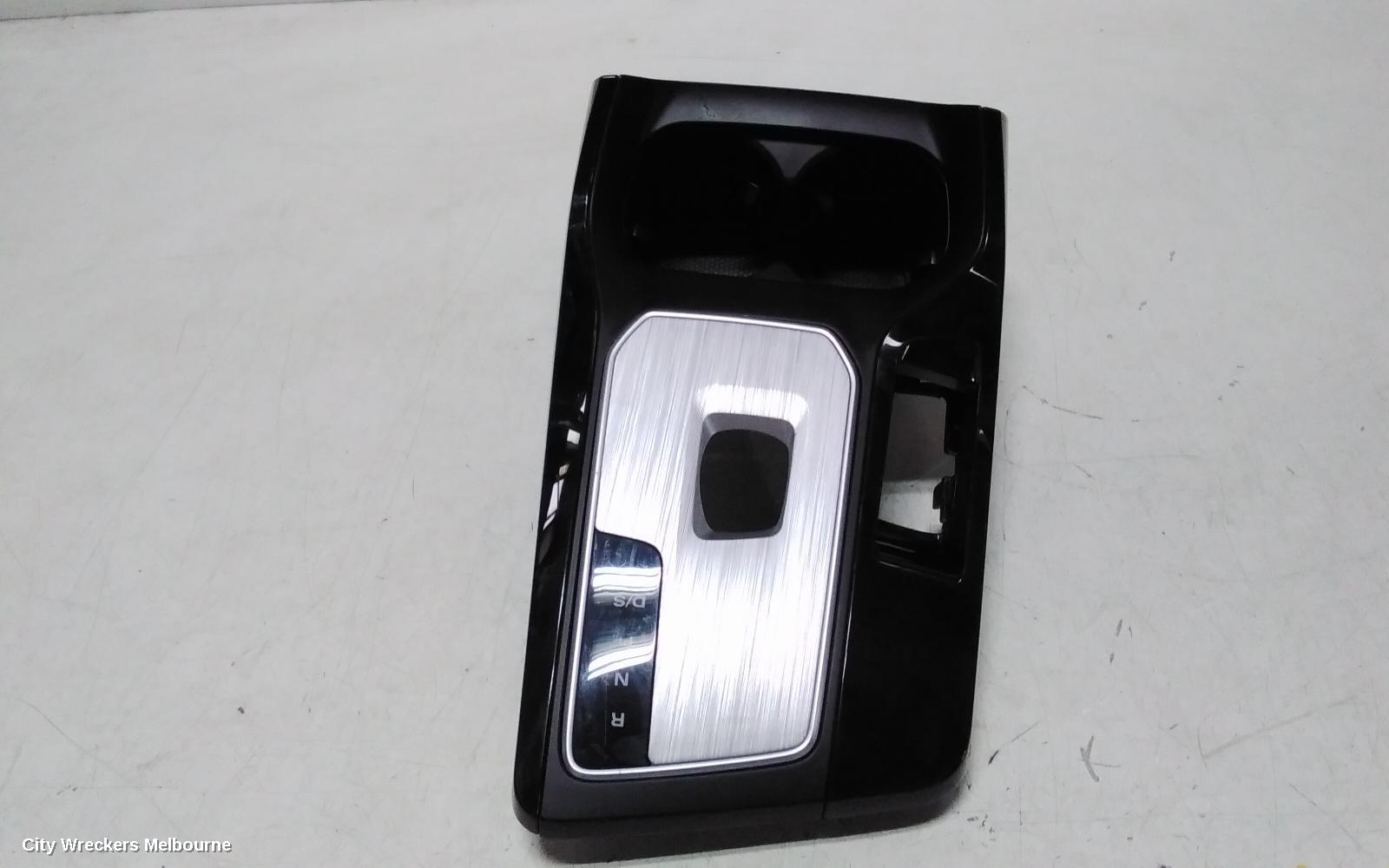 MG MG5 GEAR STICK/SHIFTER, AP32, 01/2023 ONWARDS