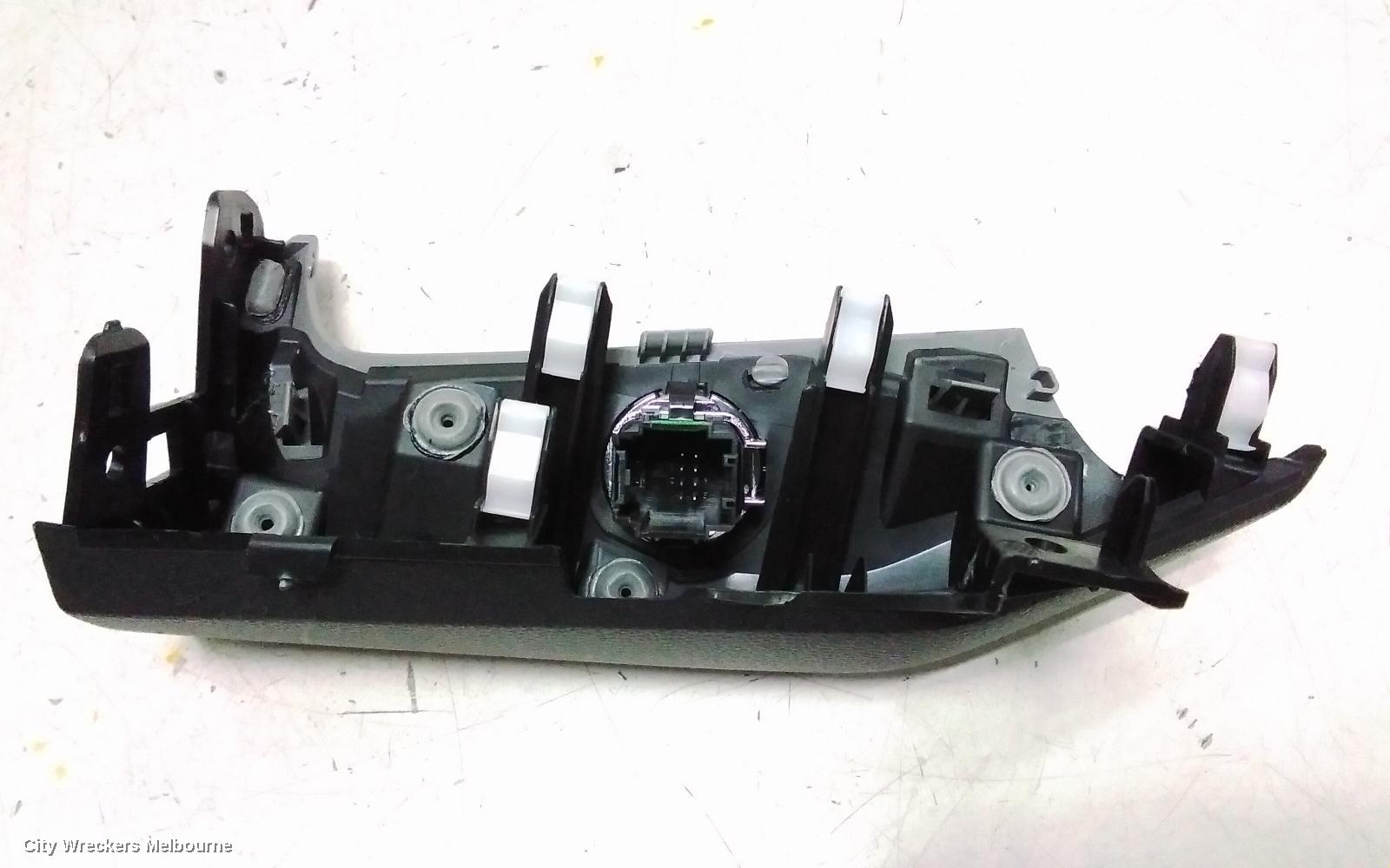 MG MG5, AP32, 01/2023 ONWARDS, START STOP BUTTON: 130724