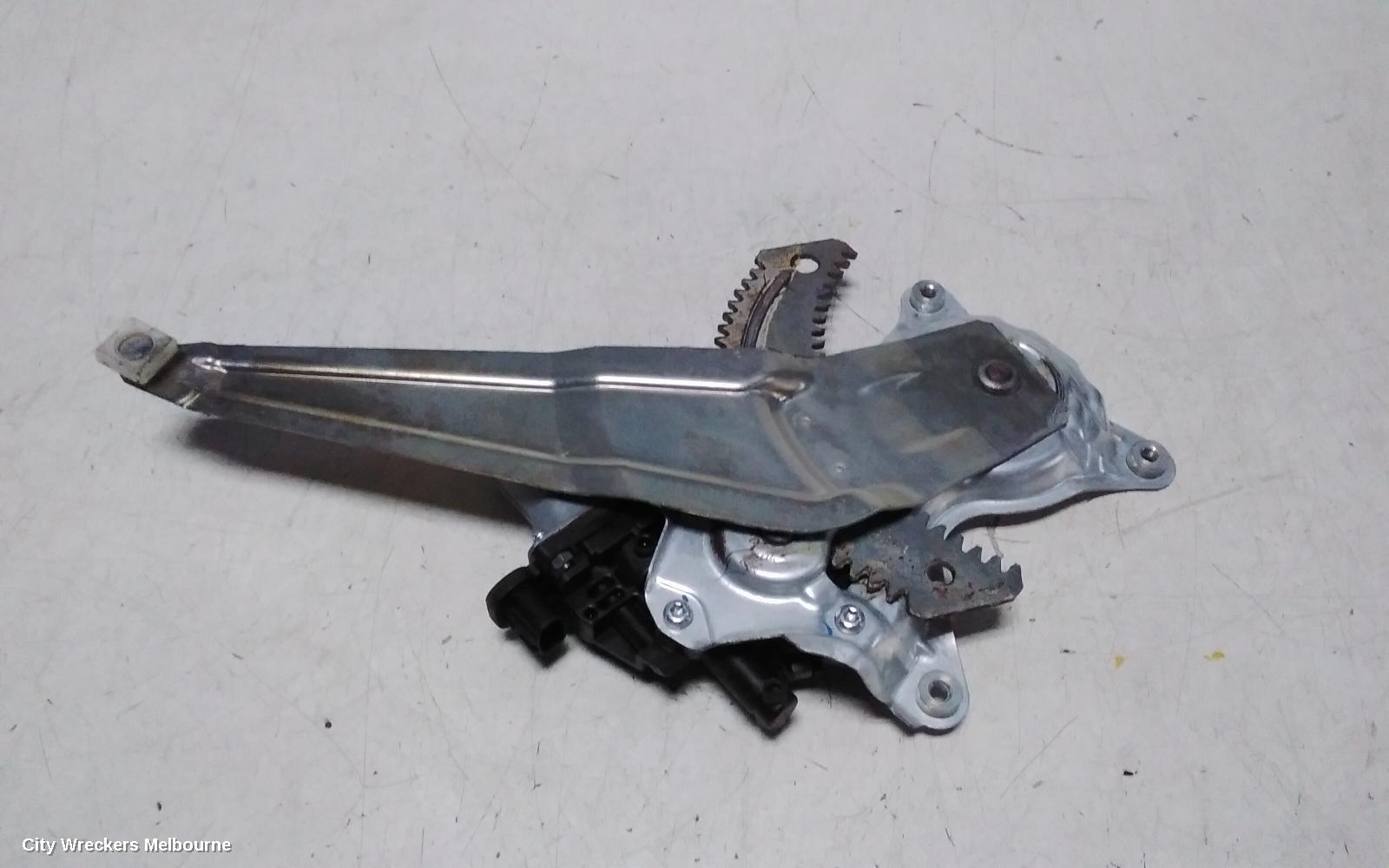 MITSUBISHI TRITON RIGHT REAR WND REG/MOTOR, ML-MN, POWER, 07/2006 - 04/2015