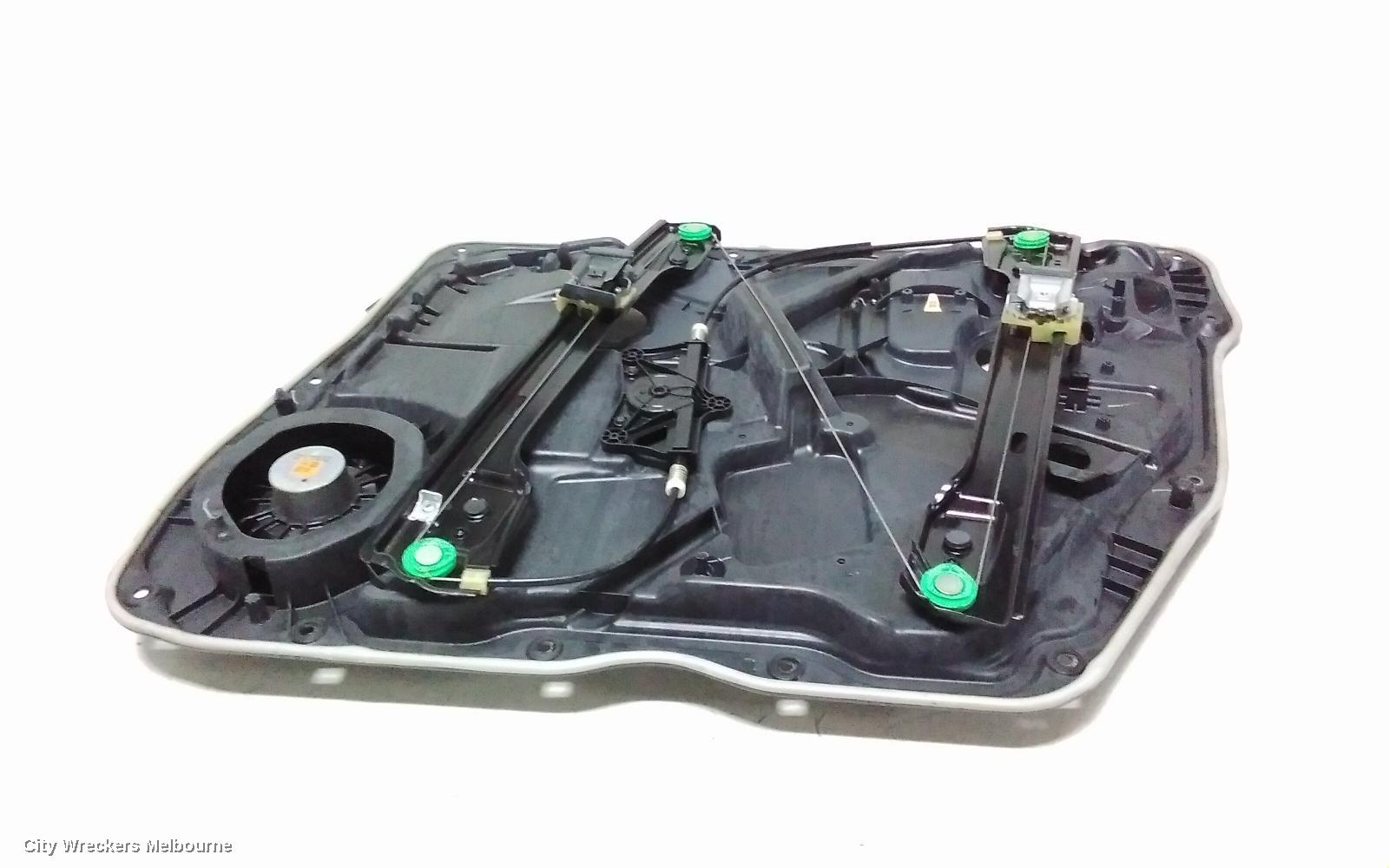 MERCEDES GLE CLASS LEFT FRONT WINDOW REG/MOTOR, C292/W166 06/2015 - 04/2019